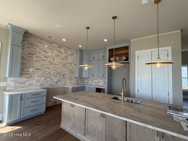 Single Family Residence at 601 Ocean Drive ., Emerald Isle, NC 28594, photo 2 of 46