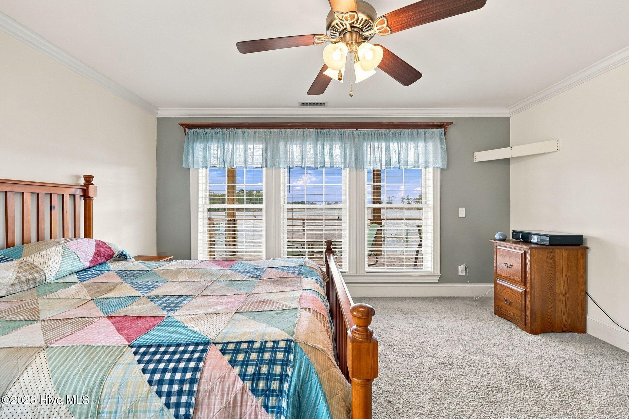 Single Family Residence at 127 Dickinson Road, Chocowinity, NC 27817, photo 27 of 56