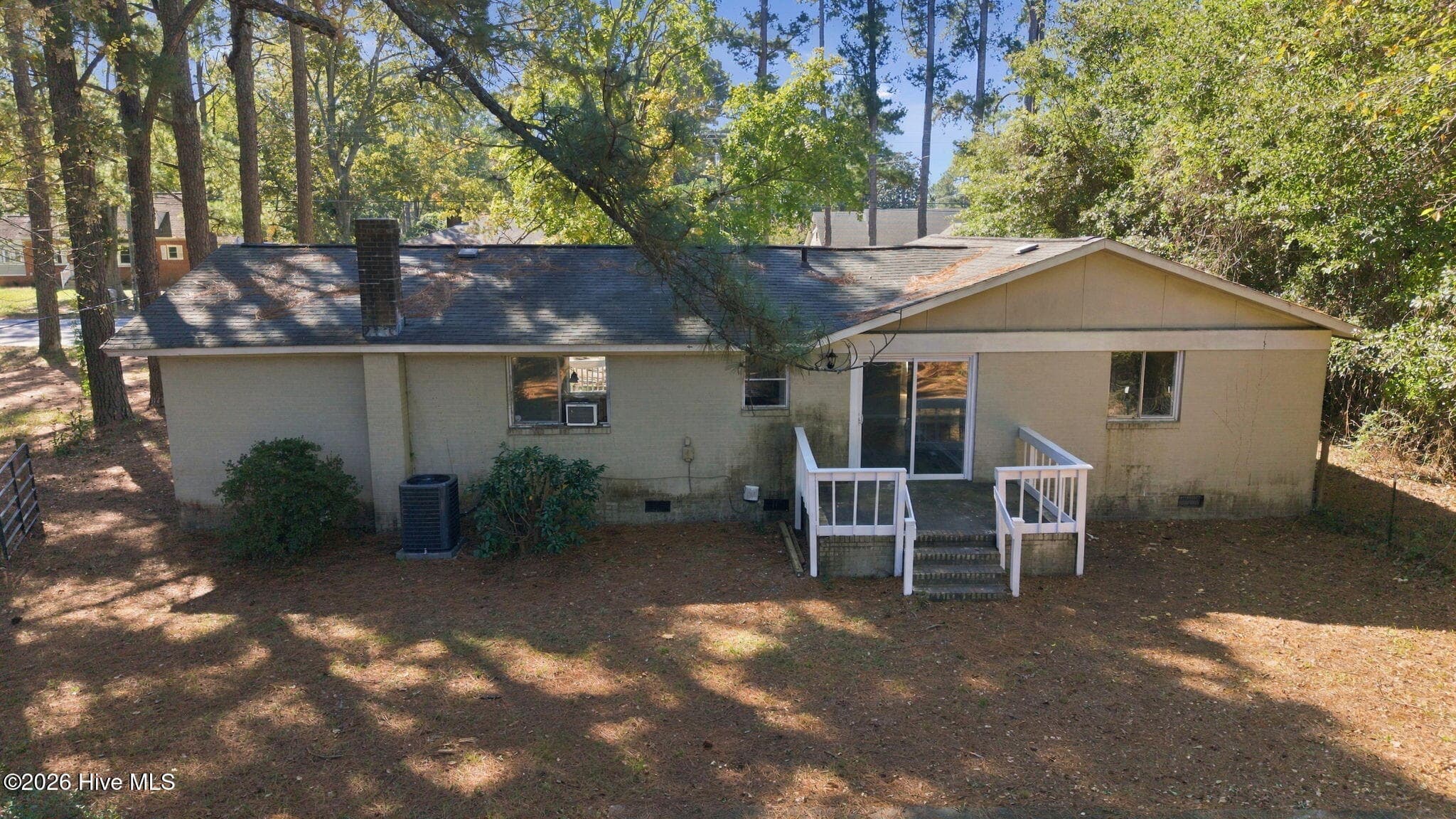 Single Family Residence at 304 W 15th Street, Washington, NC 27889, photo 31 of 37