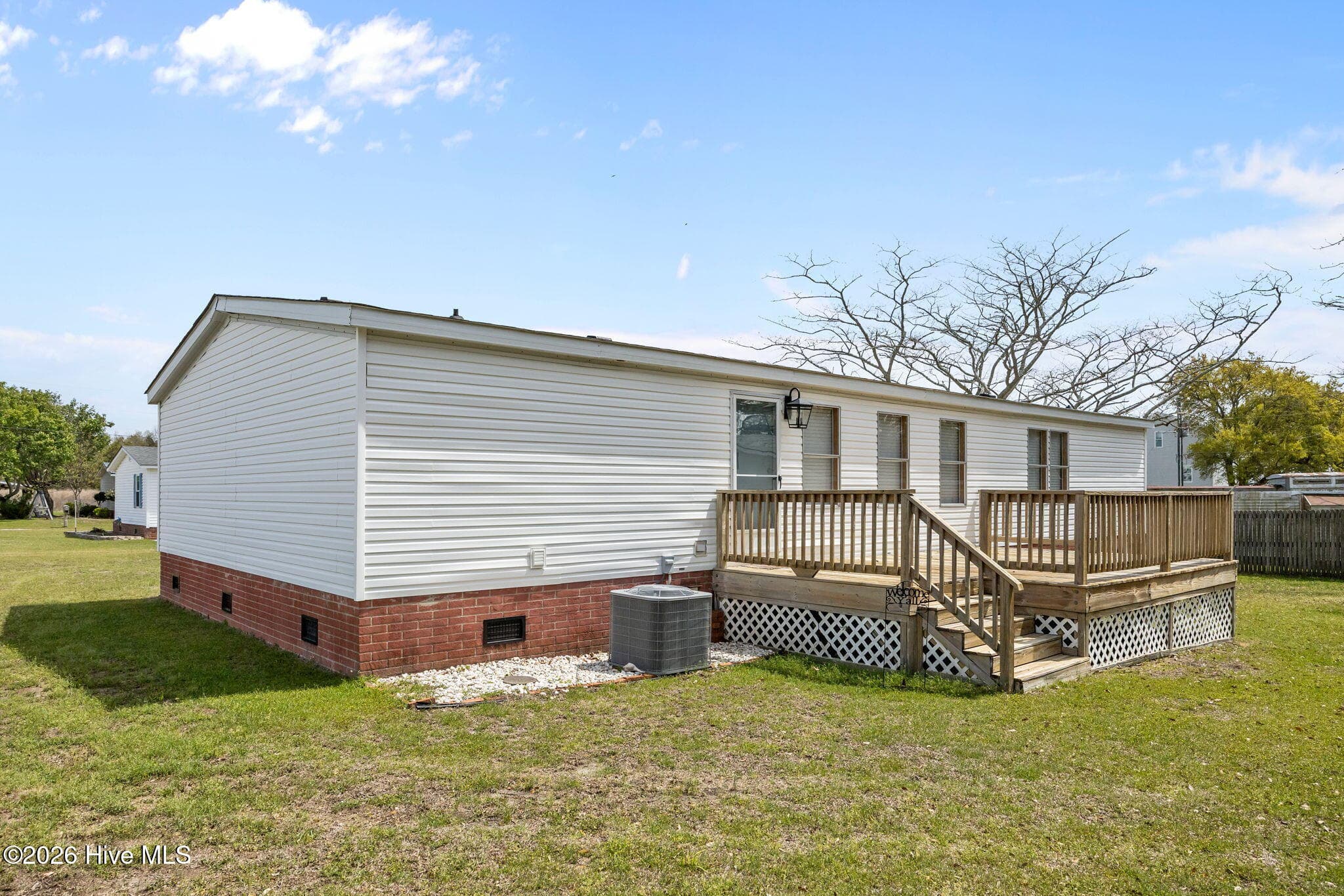 105 Crews Lane, Hubert, NC 28539