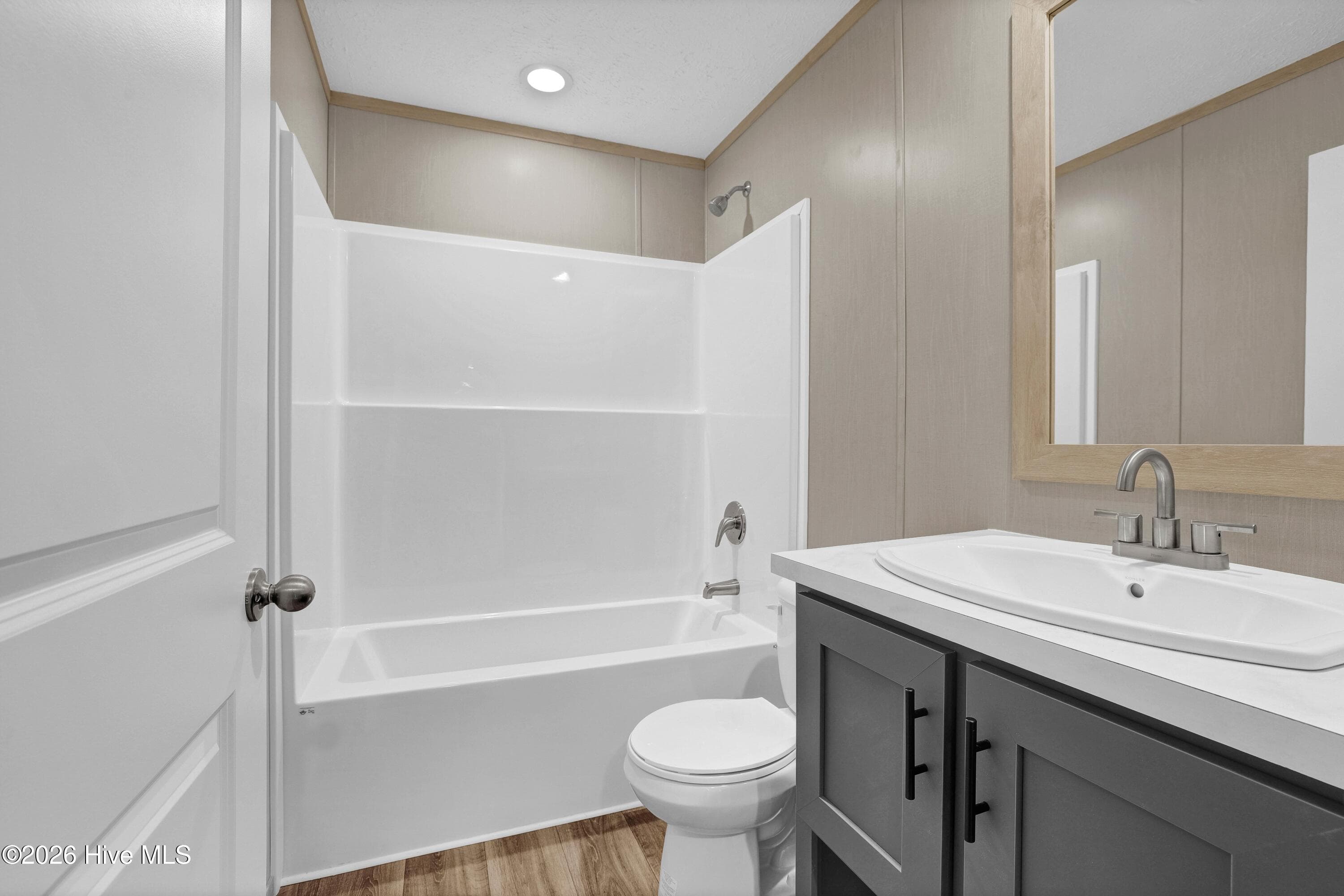 Manufactured Home at 9180 Central Boulevard SE, Winnabow, NC 28479, photo 28 of 32