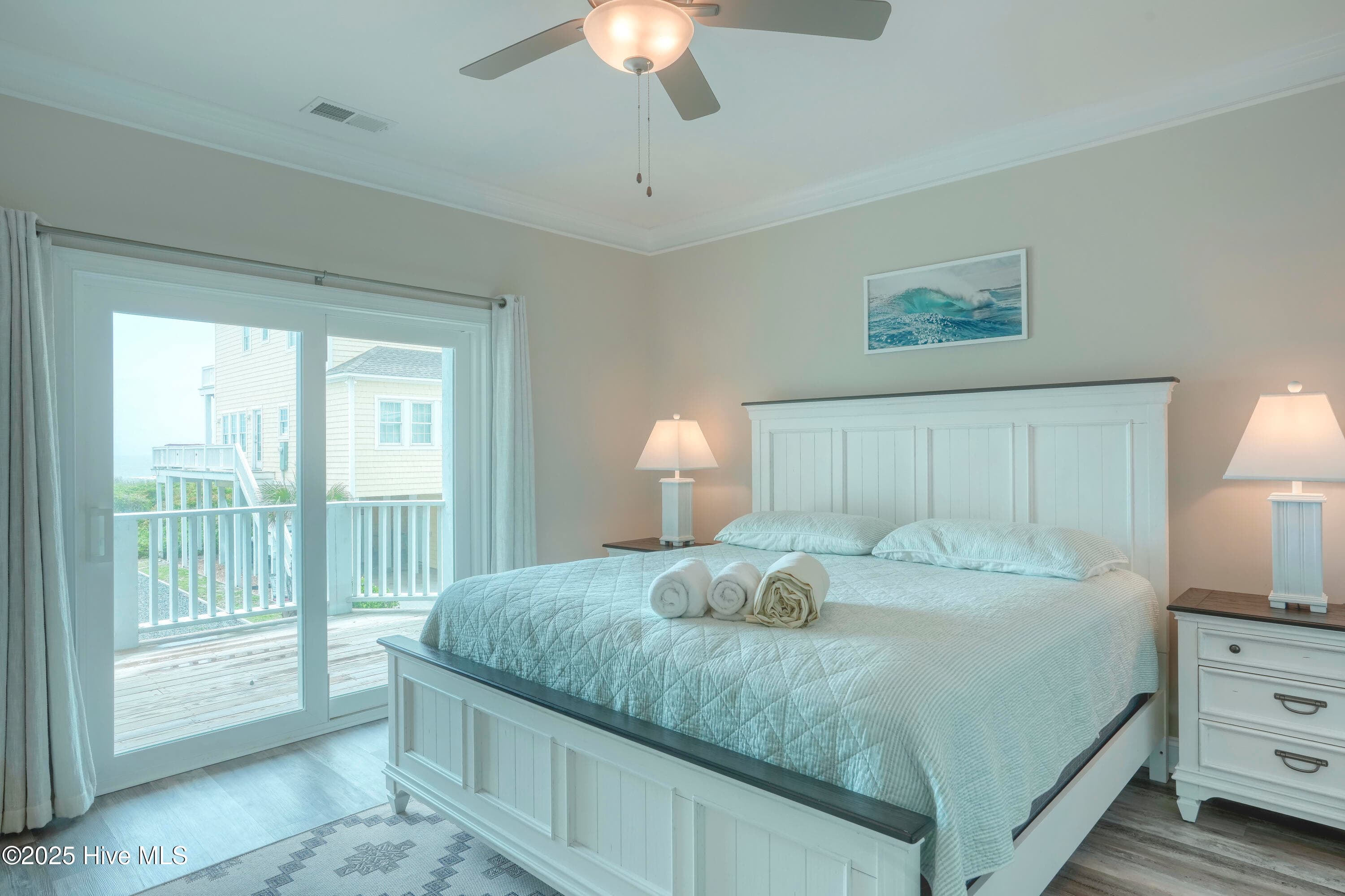Townhouse at 876 Villas Drive, North Topsail Beach, NC 28460, photo 20 of 42