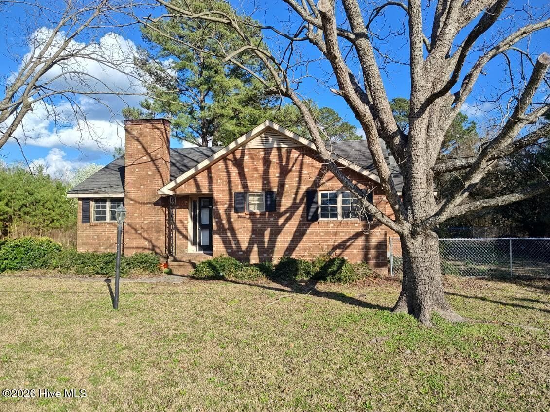 Single Family Residence at 489 Hwy 58 S, Kinston, NC 28504, photo 12 of 156