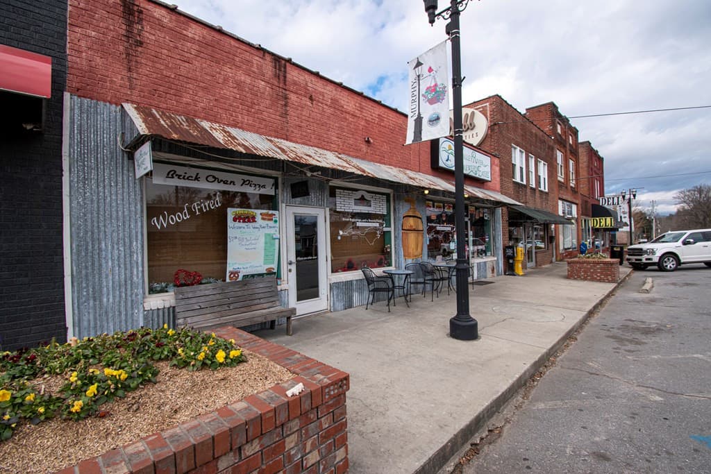 Business at 71 Tennessee Street, Murphy, NC 28906, photo 4 of 26