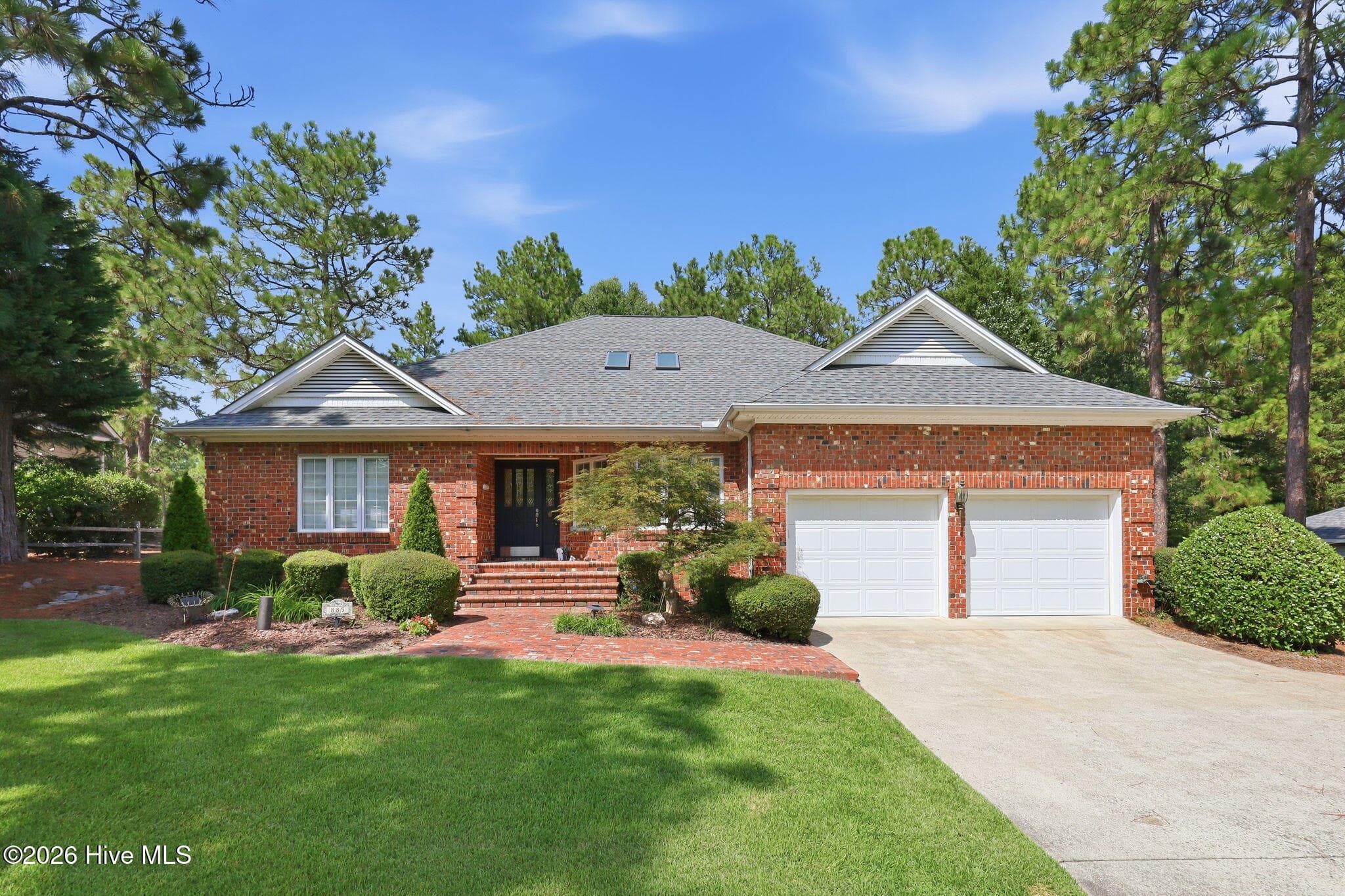 885 Monticello Drive, Pinehurst, NC 28374
