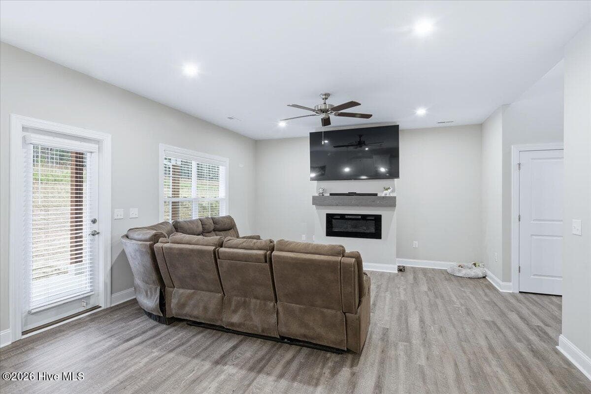 Single Family Residence at 168 Carver Street, Carthage, NC 28327, photo 7 of 35