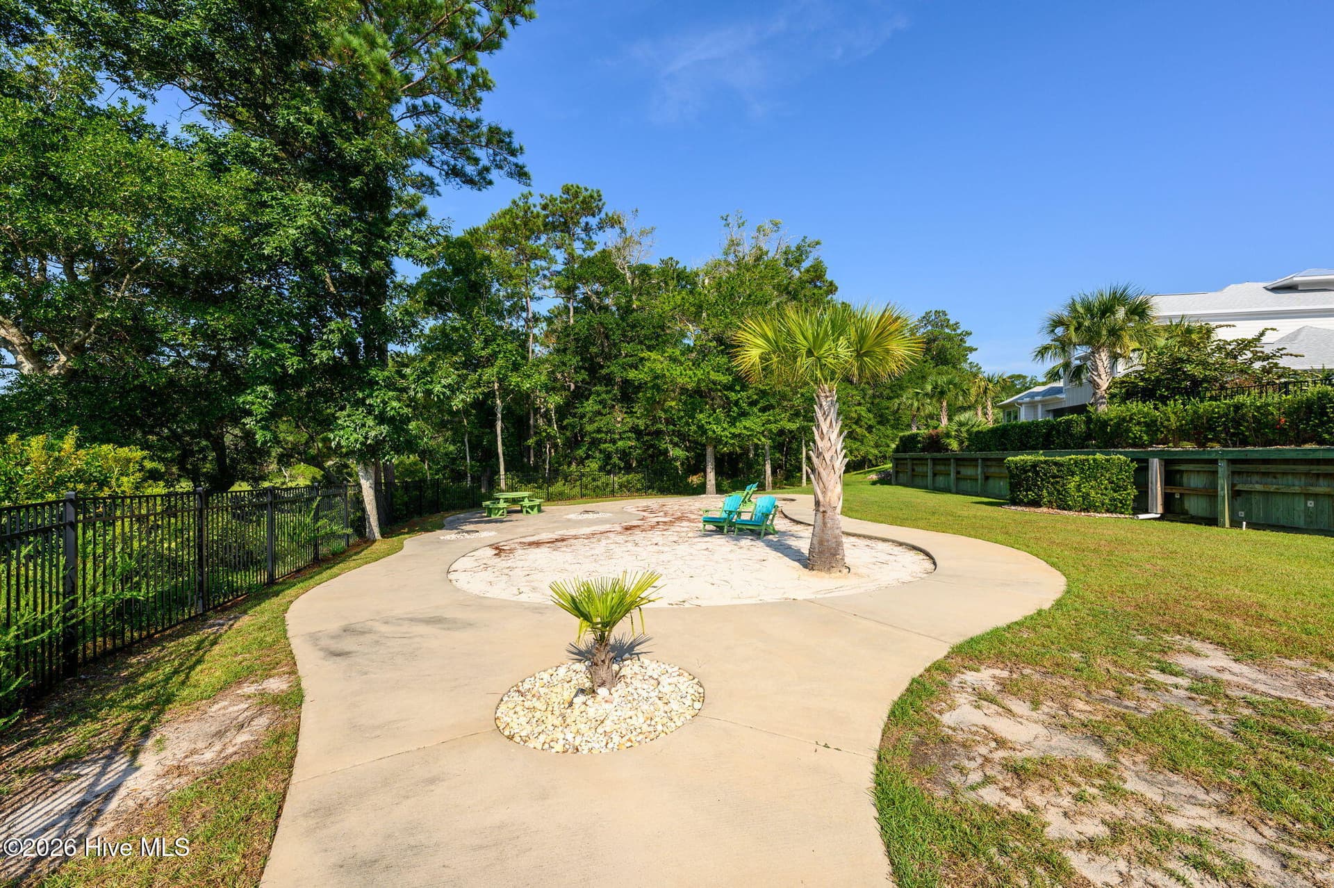 Single Family Residence at 2016 Manor Parc Drive, Calabash, NC 28467, photo 112 of 127