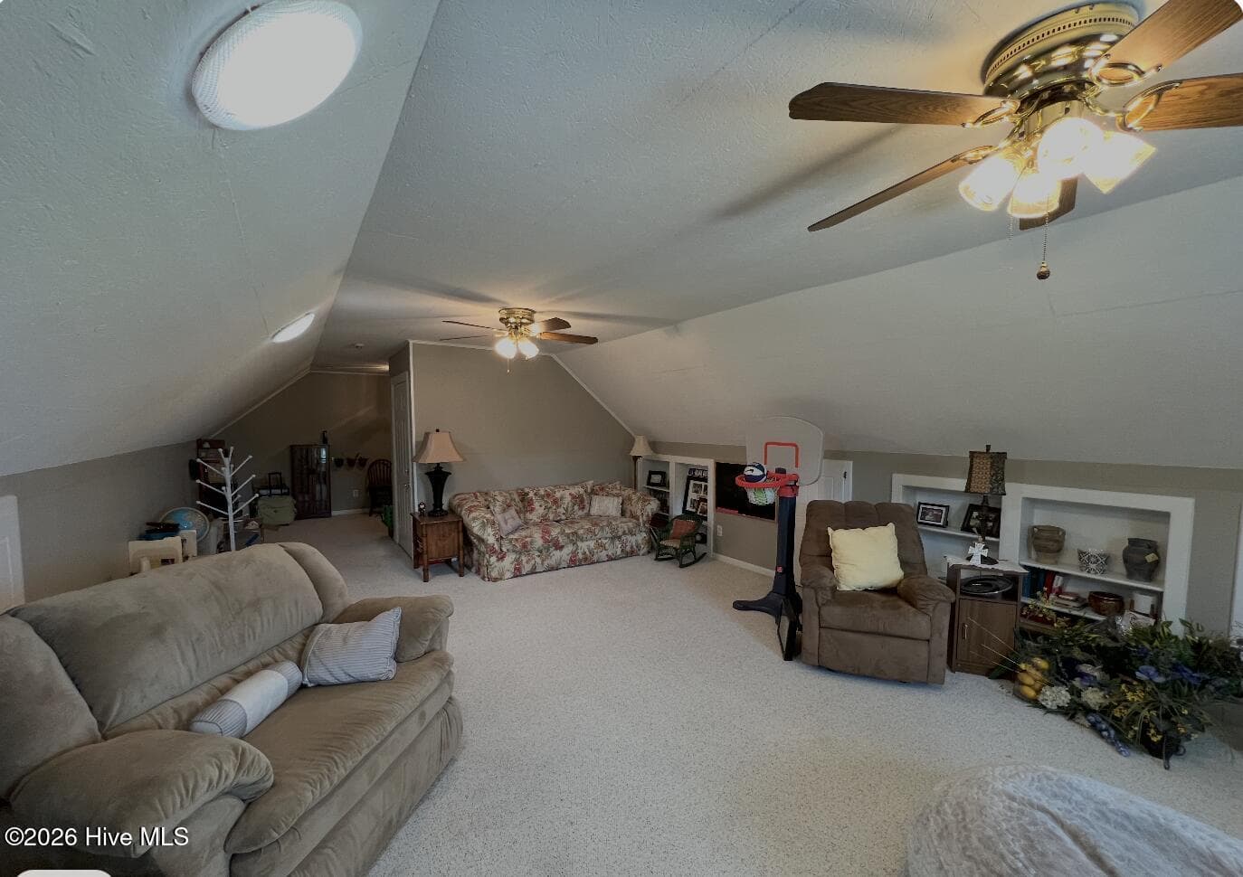 Bonus Room over Garage - 642 Enoch Road, Clinton, NC 28328