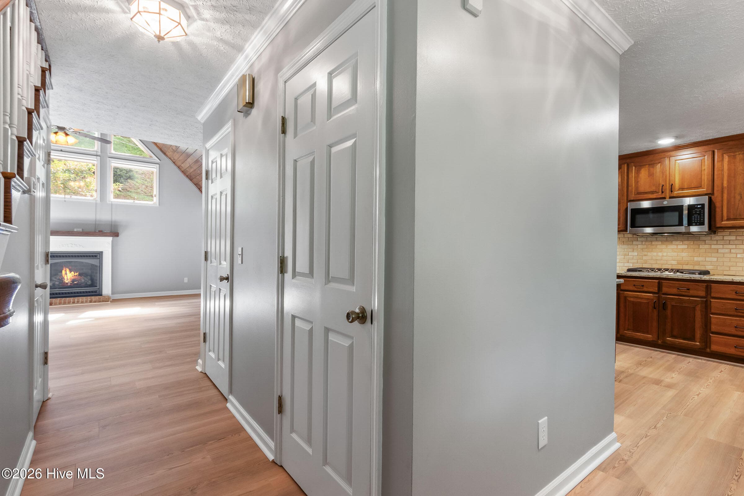 Single Family Residence at 21 Grand Ridge, Murphy, NC 28906, photo 9 of 86