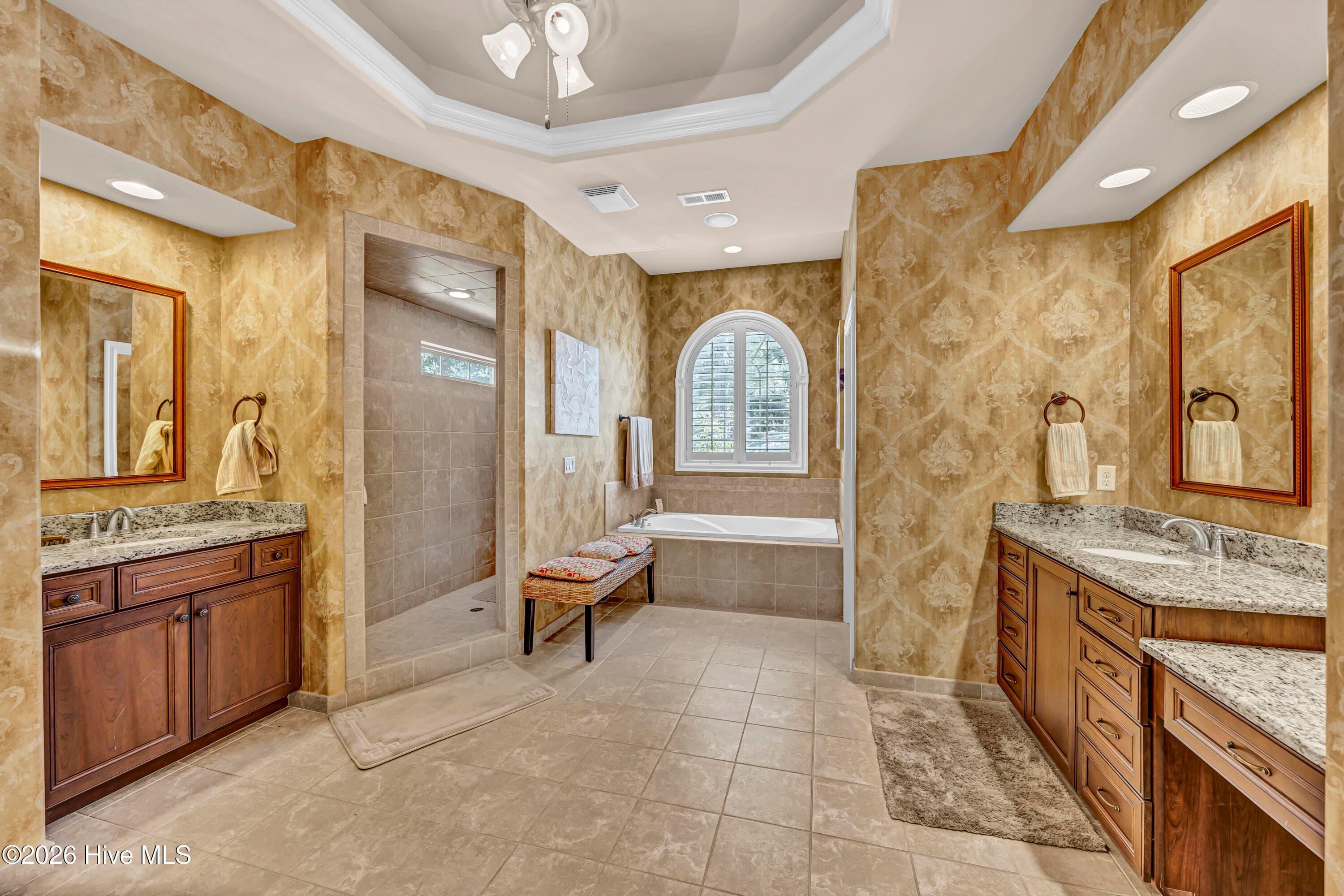 Single Family Residence at 5906 White Heron Road, Wilmington, NC 28412, photo 12 of 40