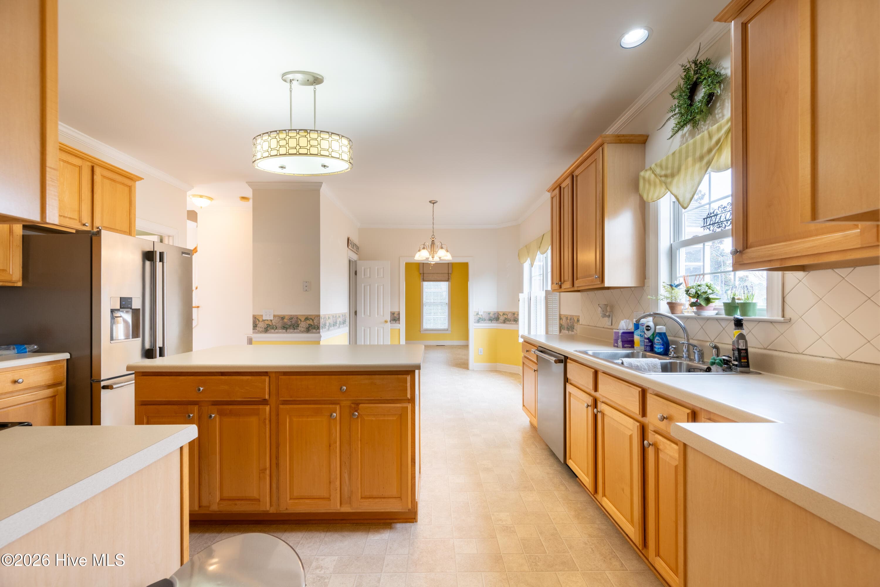 Single Family Residence at 1934 Cherry Stone Lane, Greenville, NC 27858, photo 13 of 53