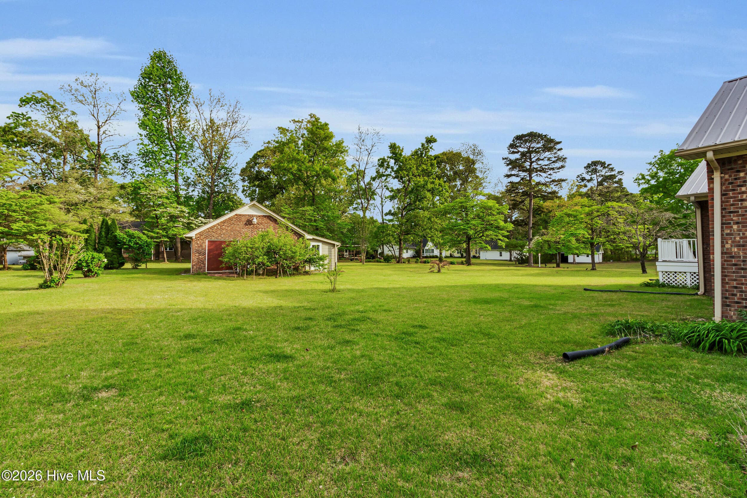 Single Family Residence at 2514 Hickory Street, New Bern, NC 28562, photo 31 of 33