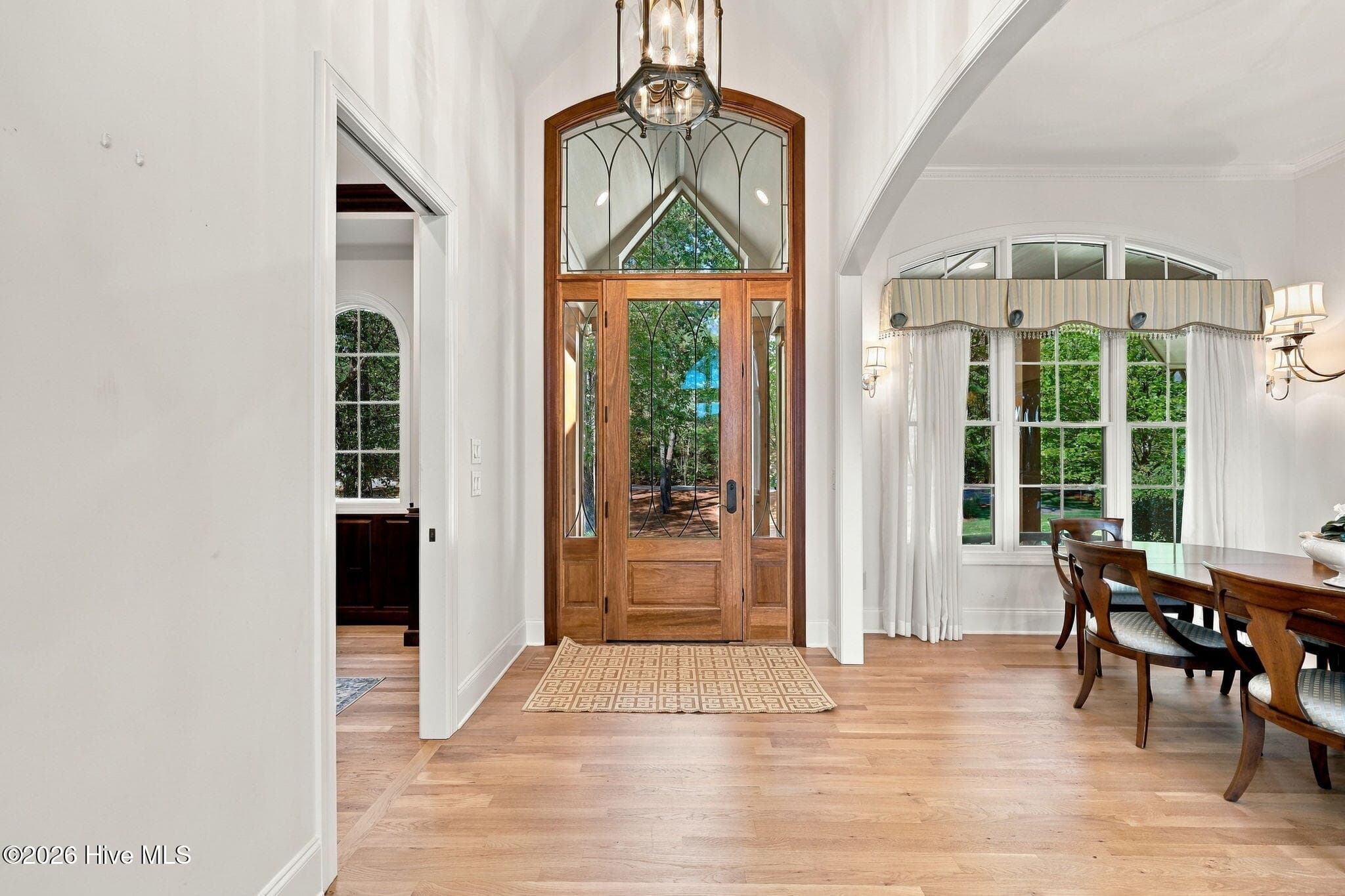 Cherry front door & vaulted ceilings - 70 Royal Dublin Downs, Pinehurst, NC 28374