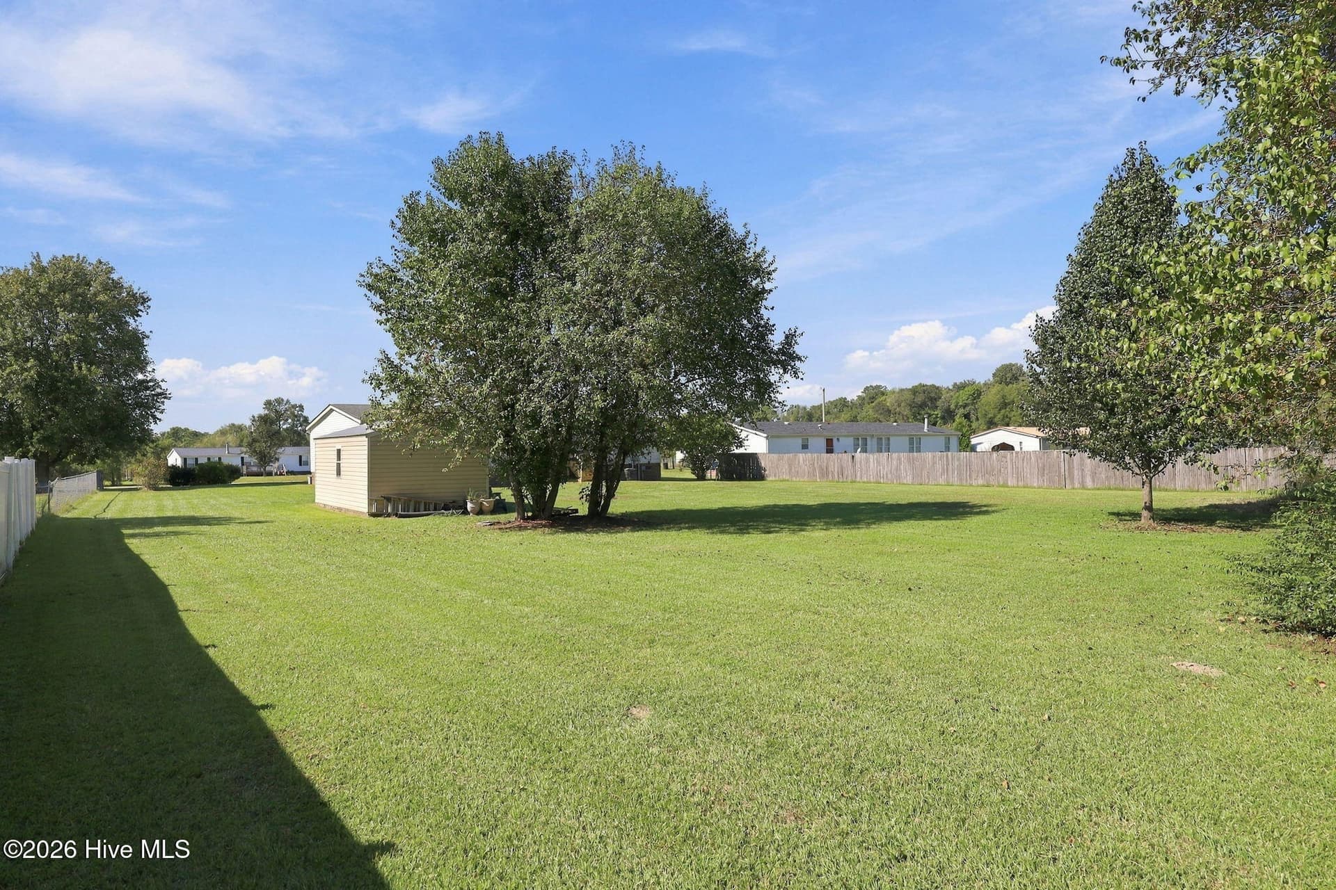 Manufactured Home at 102 Wildcat Court, Richlands, NC 28574, photo 53 of 55