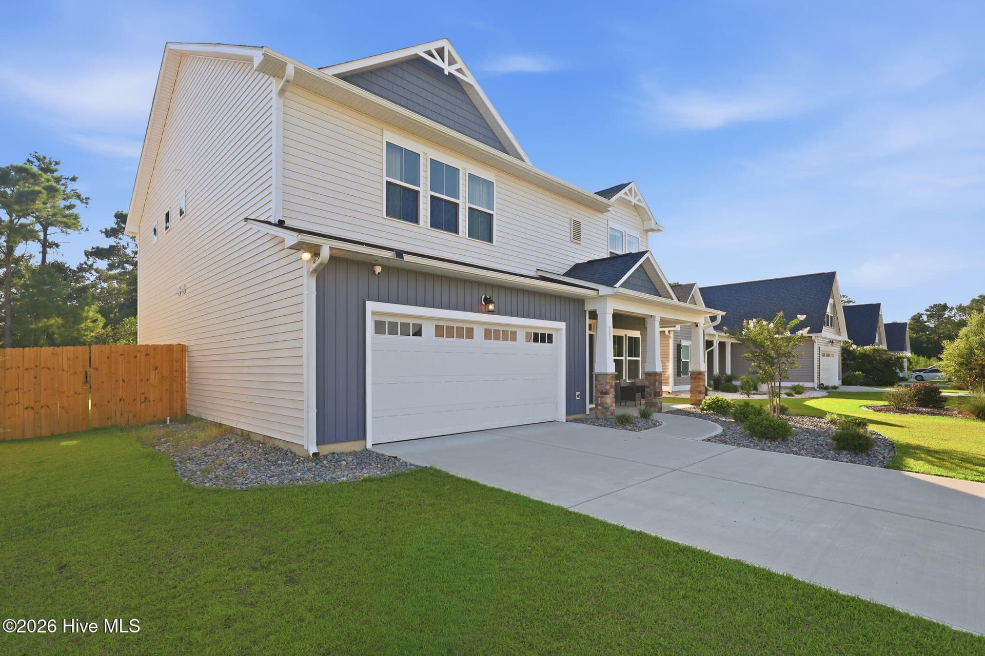 Single Family Residence at 281 E Maritt Street, Hampstead, NC 28443, photo 3 of 53