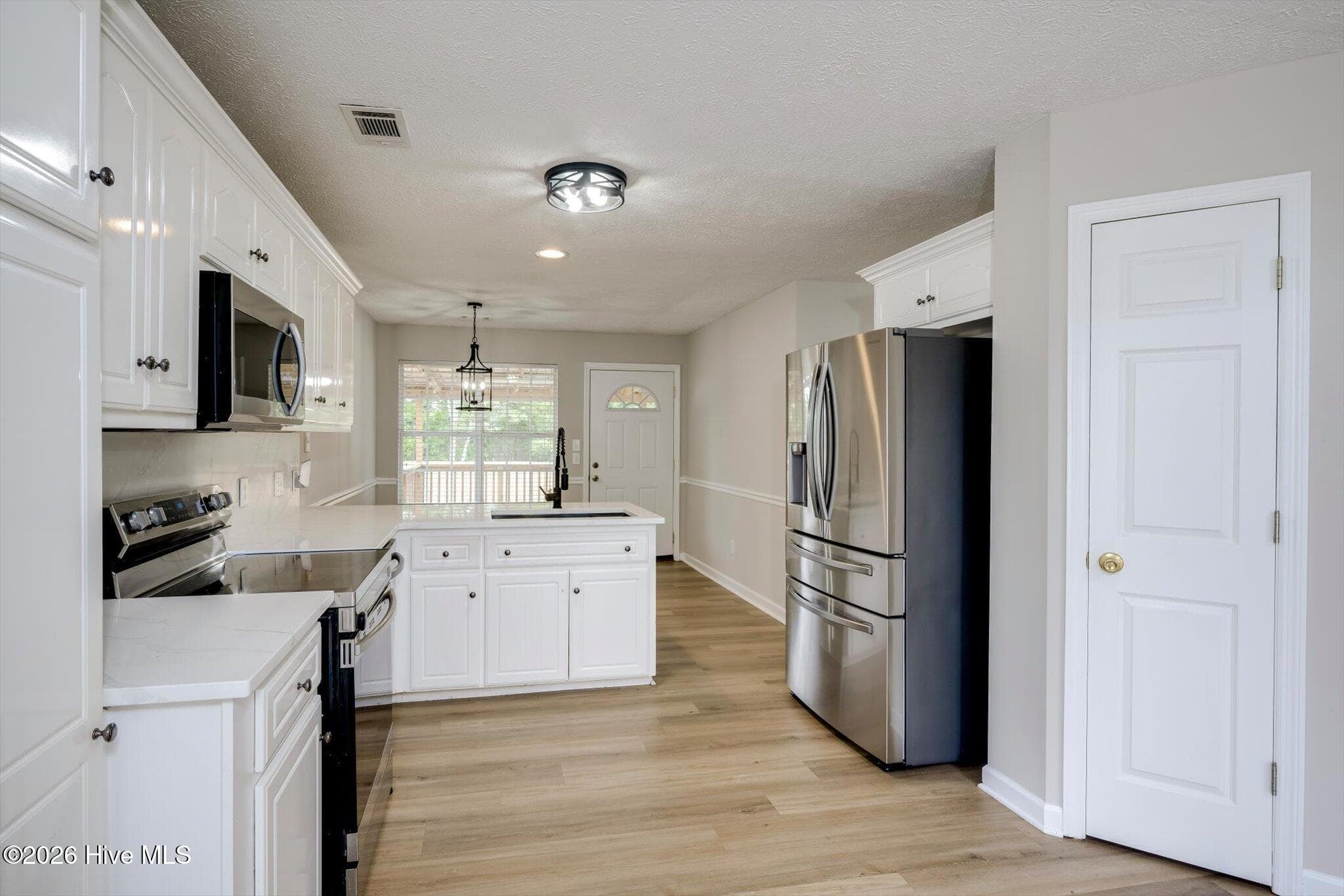Updated Kitchen - 166 Eagle Lake Road, North Augusta, SC 29841