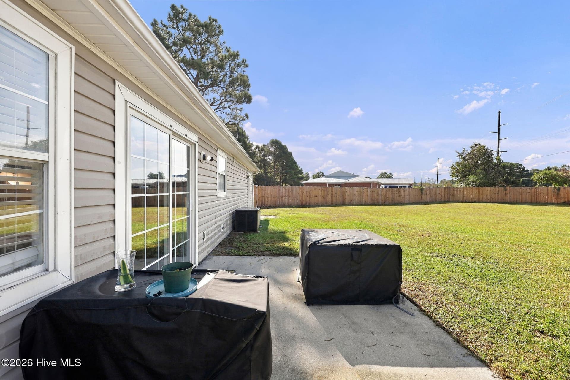 Single Family Residence at 320 Josie Court, Hubert, NC 28539, photo 32 of 41