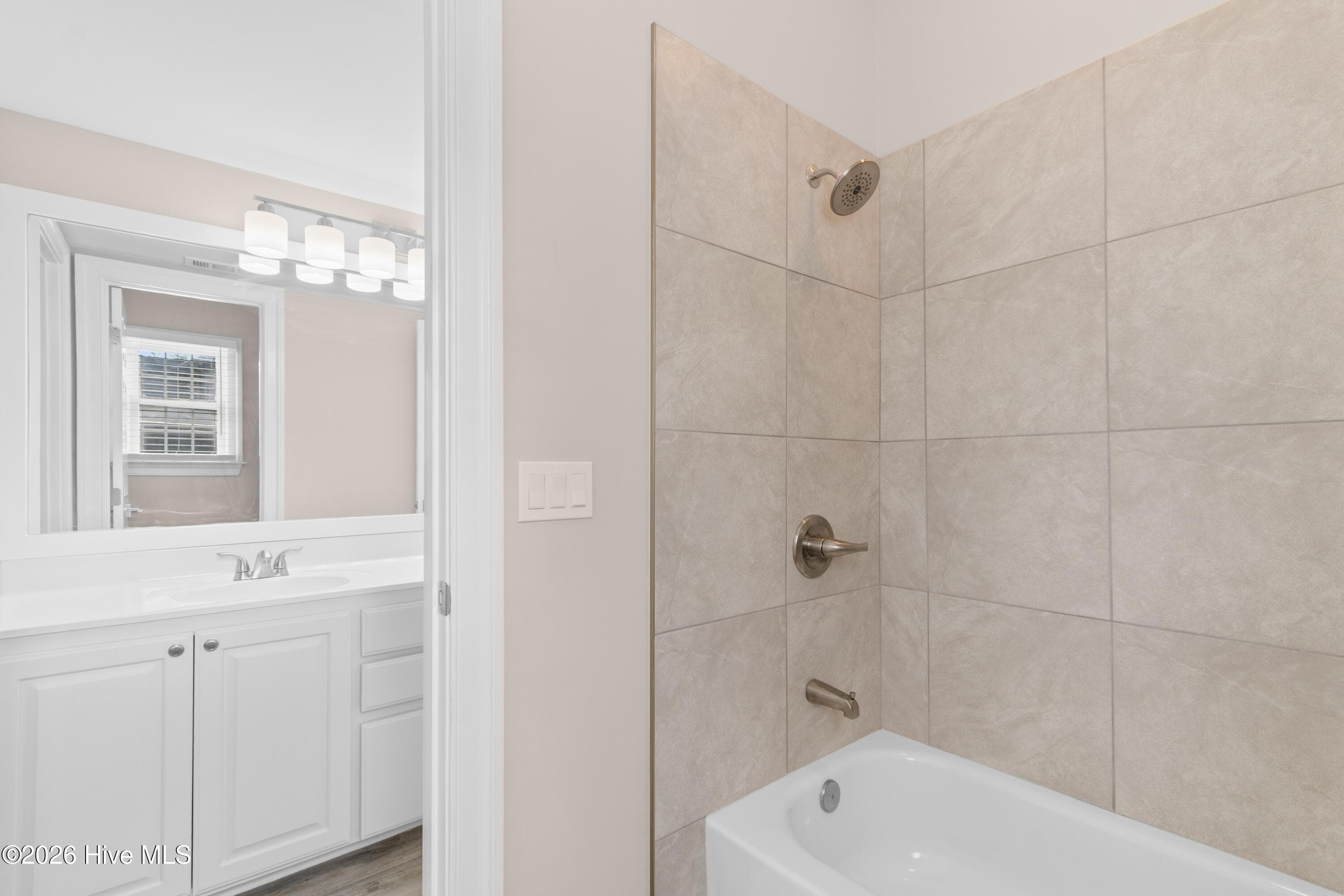 Single Family Residence at 1308 Harbour Watch SW, Calabash, NC 28467, photo 25 of 63