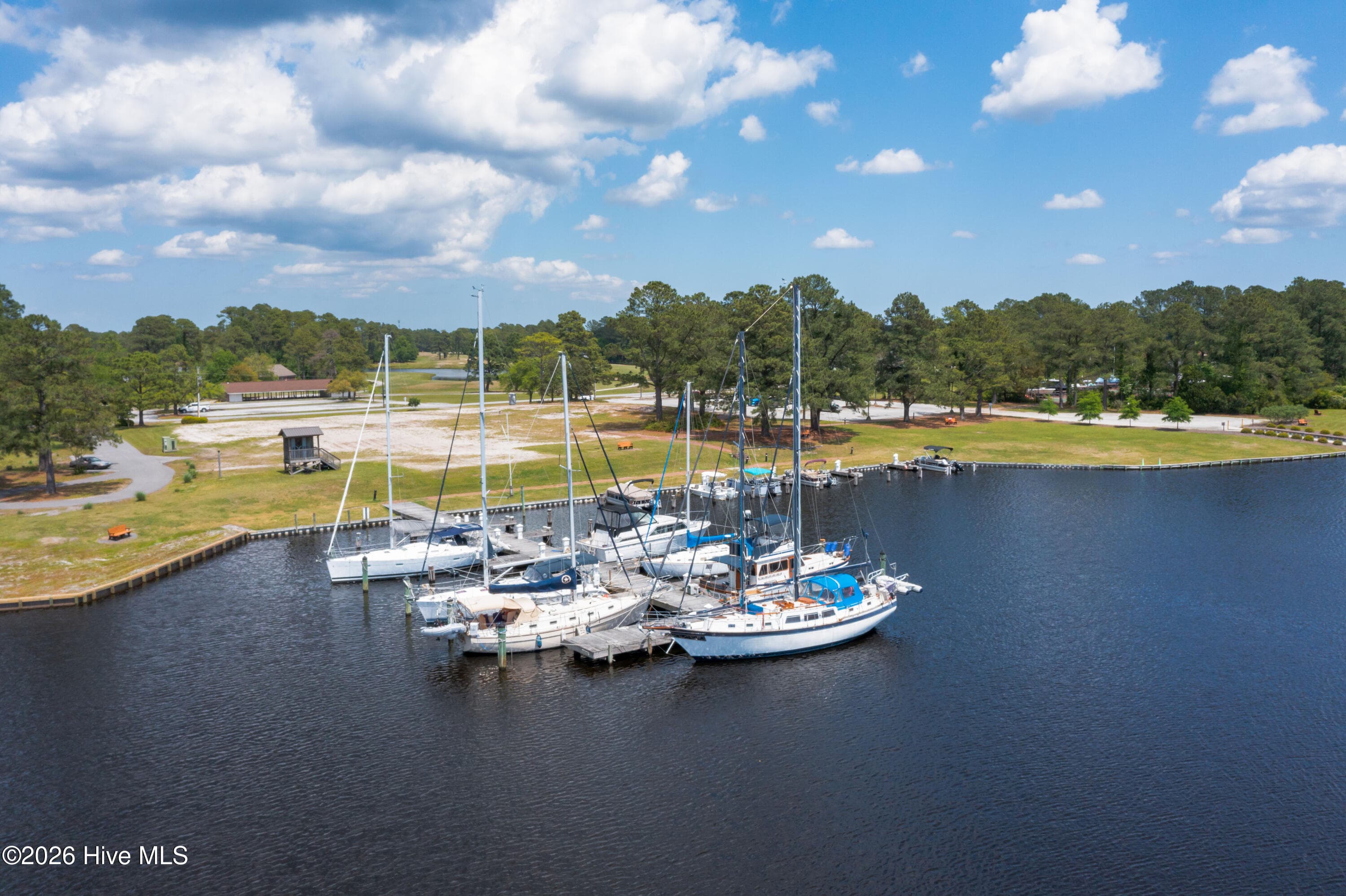 Fairfield Harbour - 1012 Pelican Drive, New Bern, NC 28560