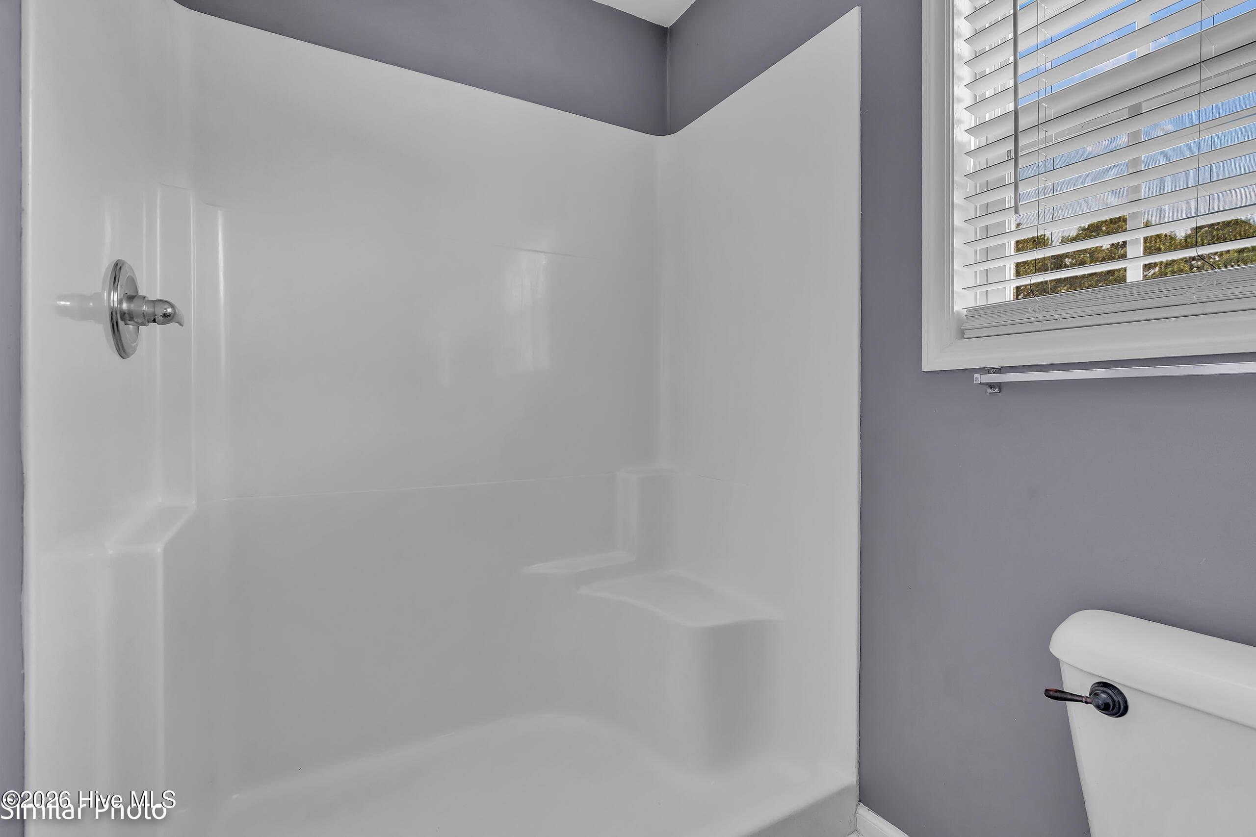 Townhouse at 115 Jessie Circle, Hubert, NC 28539, photo 2 of 3