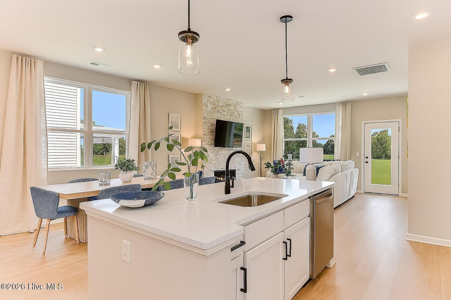 Single Family Residence at 1016 American Egret Way, Morehead City, NC 28557, photo 9 of 41