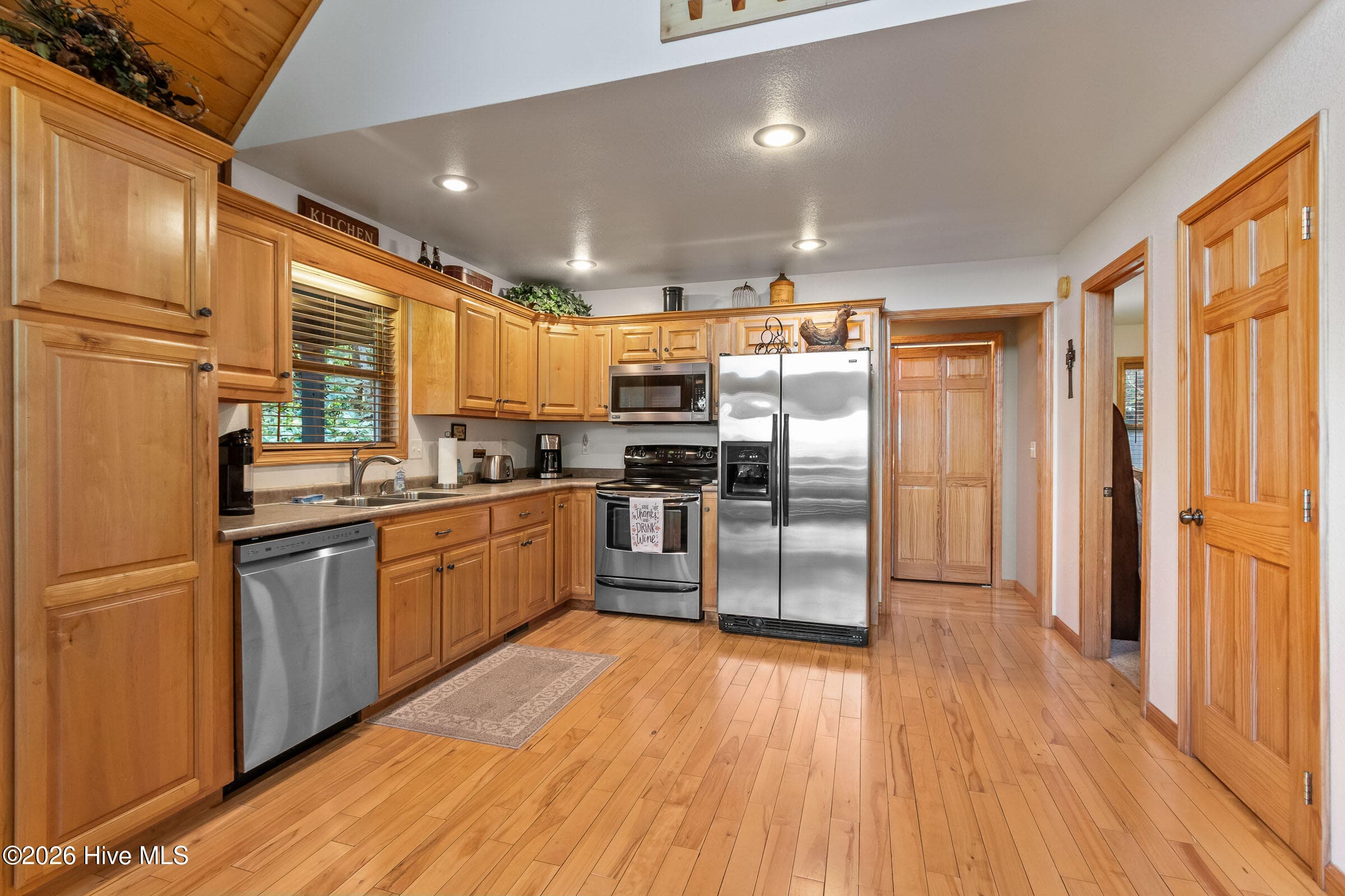 Single Family Residence at 660 Buck Ridge Drive, Murphy, NC 28906, photo 36 of 77