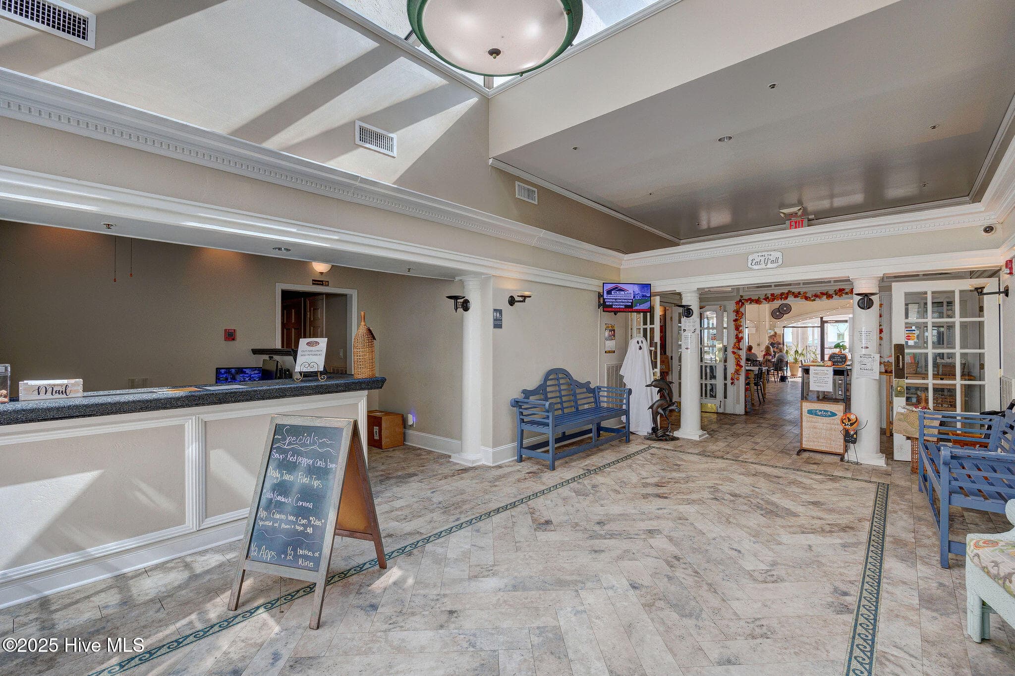 Lobby - 790 New River Inlet Road Unit 115a, North Topsail Beach, NC 28460