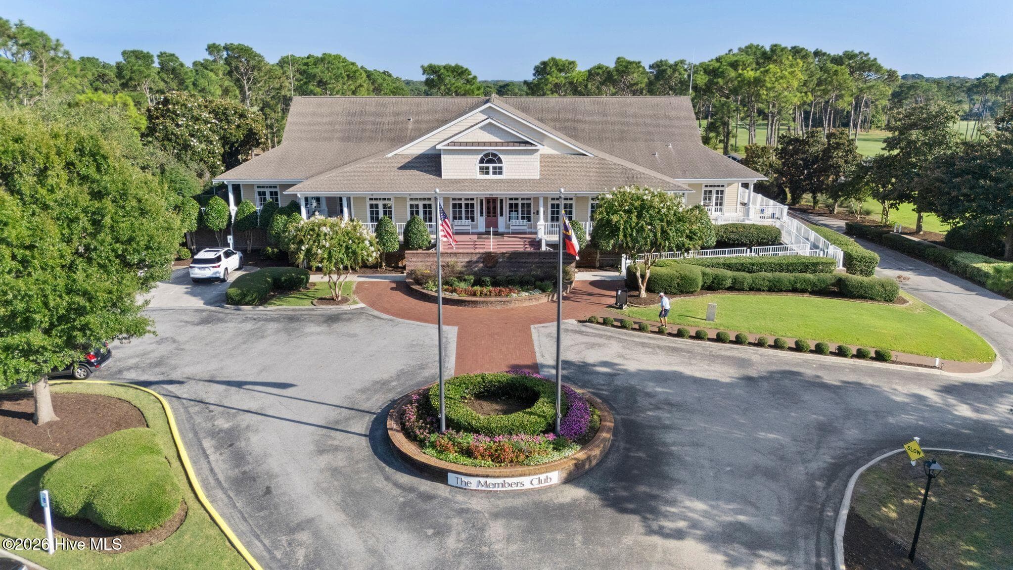 THE MEMBERS CLUB - 2807 Inverness Circle SE, Southport, NC 28461