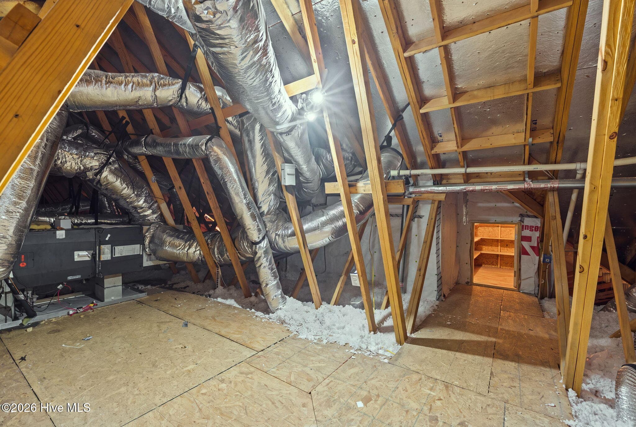Floored Attic Storage - 461 Springwood Drive SE, Bolivia, NC 28422