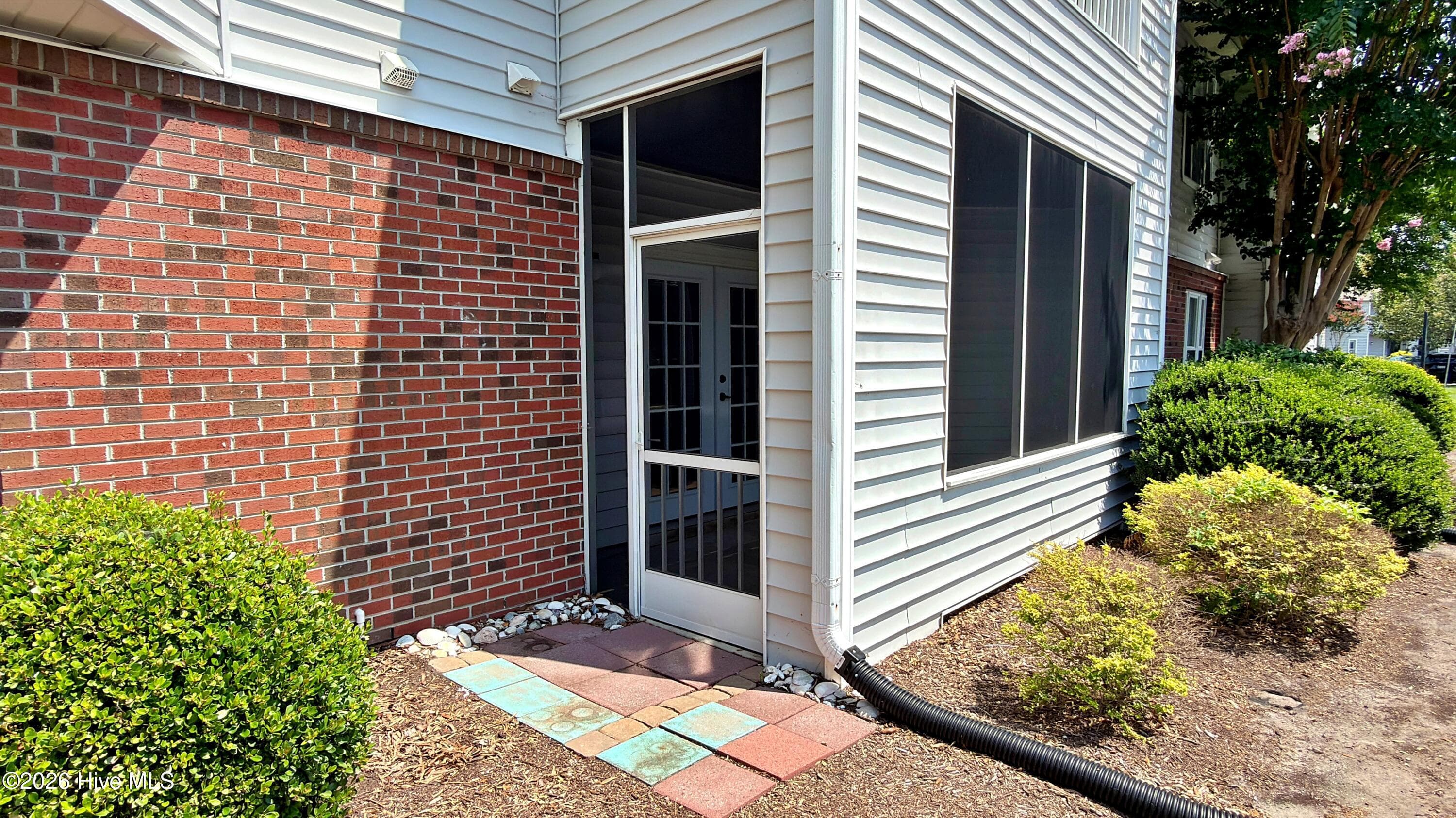 Condominium at 4140 Breezewood Drive Unit 104, Wilmington, NC 28412, photo 4 of 38