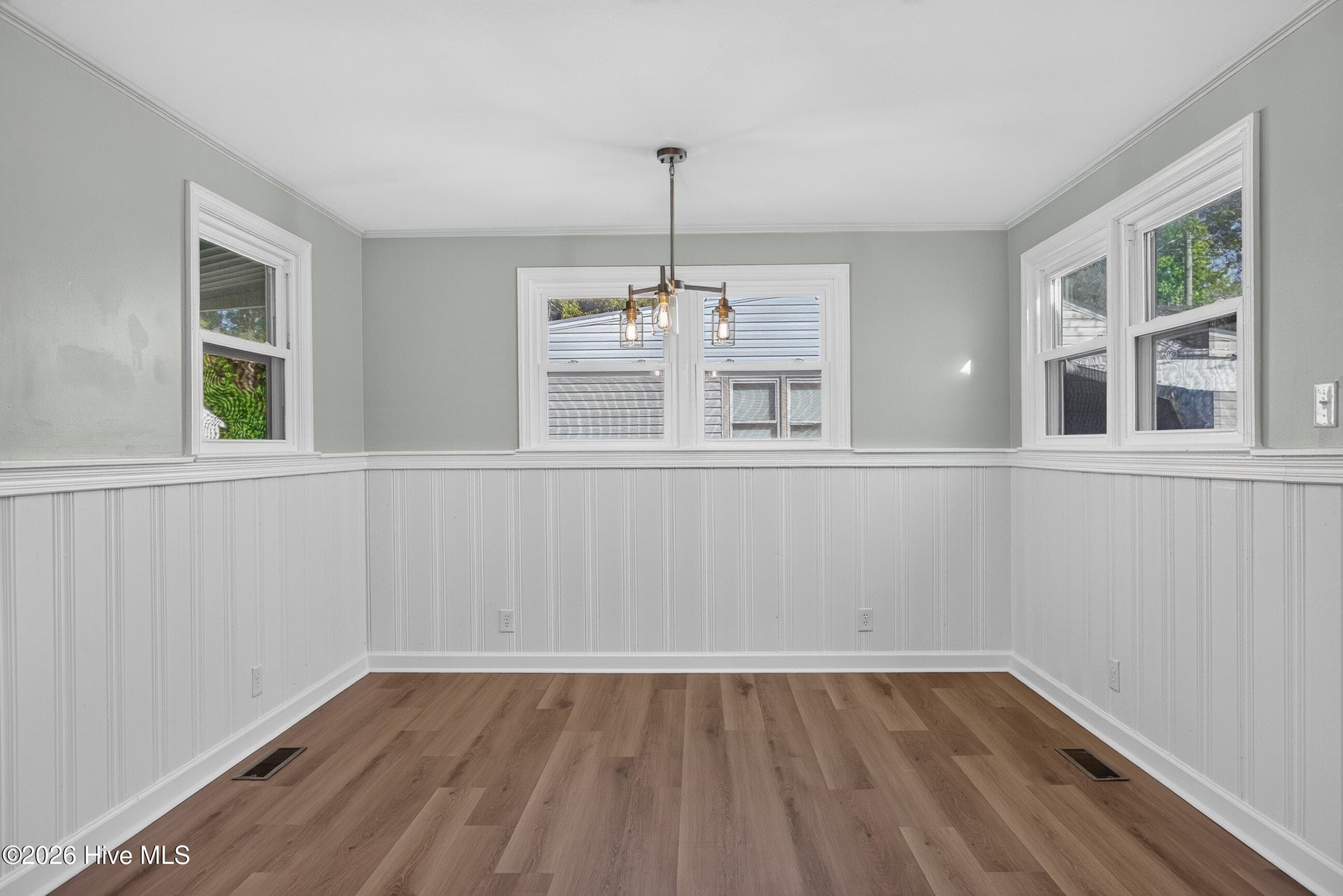 Single Family Residence at 127 Bryan Place, Jacksonville, NC 28540, photo 14 of 36