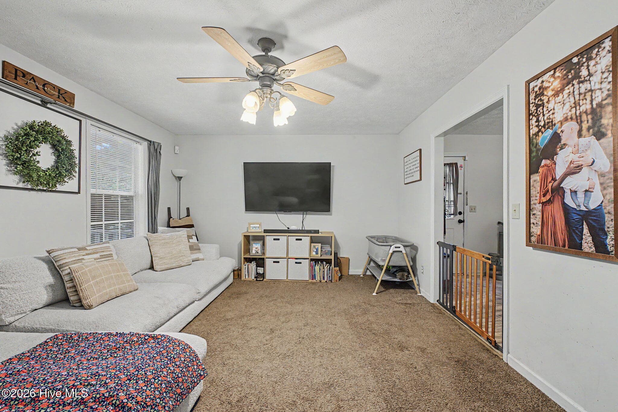 Single Family Residence at 220 Thurmond Street, Edgefield, SC 29824, Edgefield, photo 3 of 26