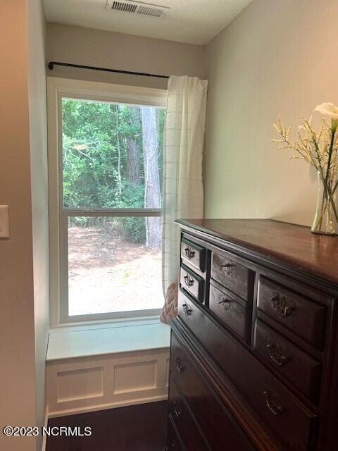 Single Family Residence at 210 N First Avenue, New Bern, NC 28560, photo 10 of 31
