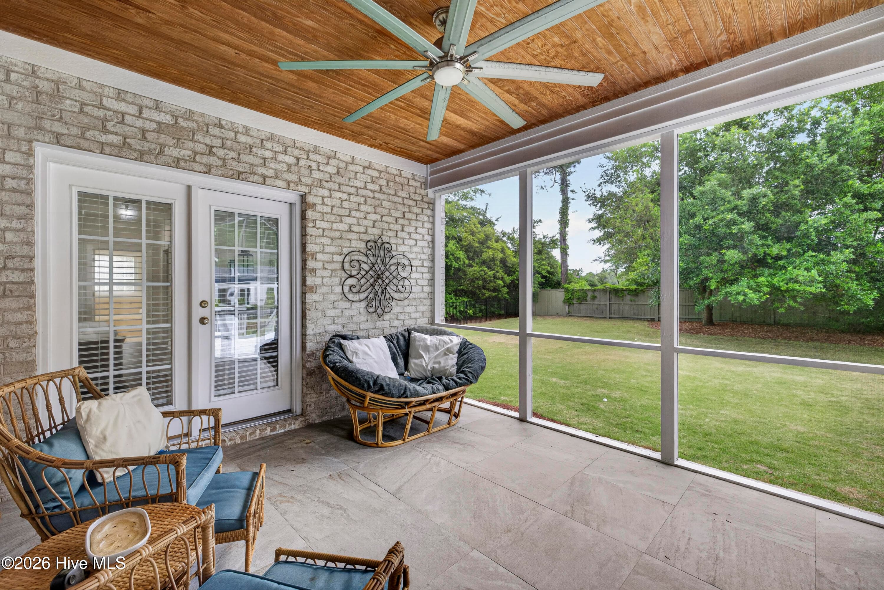 Single Family Residence at 8900 Champion Hills Drive, Wilmington, NC 28411, photo 12 of 87