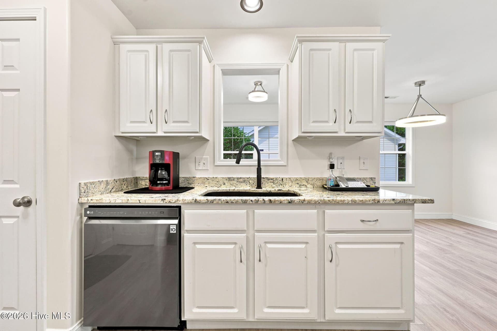 902 Meadowbrook S Unit 902, Swansboro, NC 28584