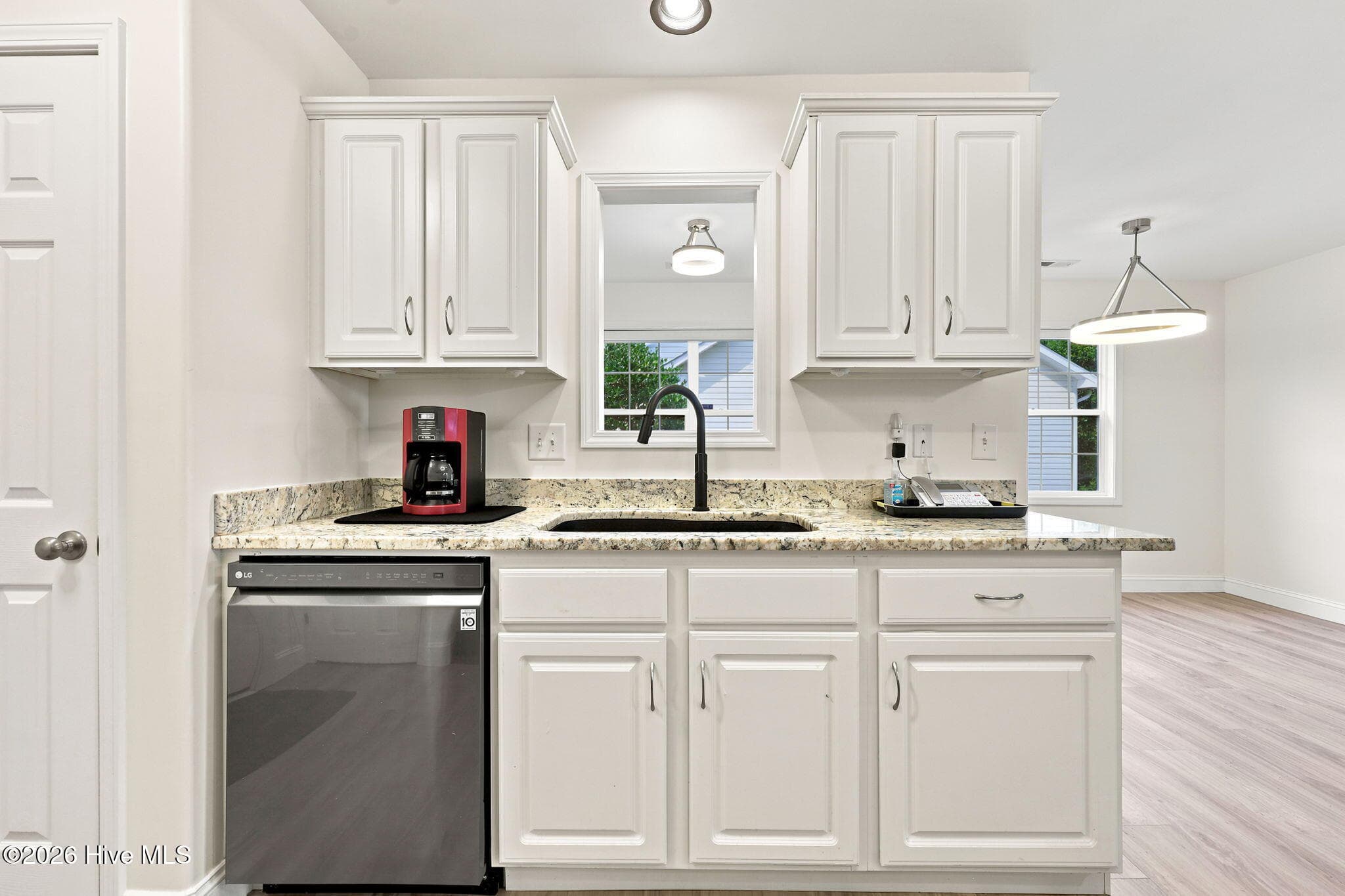 902 Meadowbrook S Unit 902, Swansboro, NC 28584