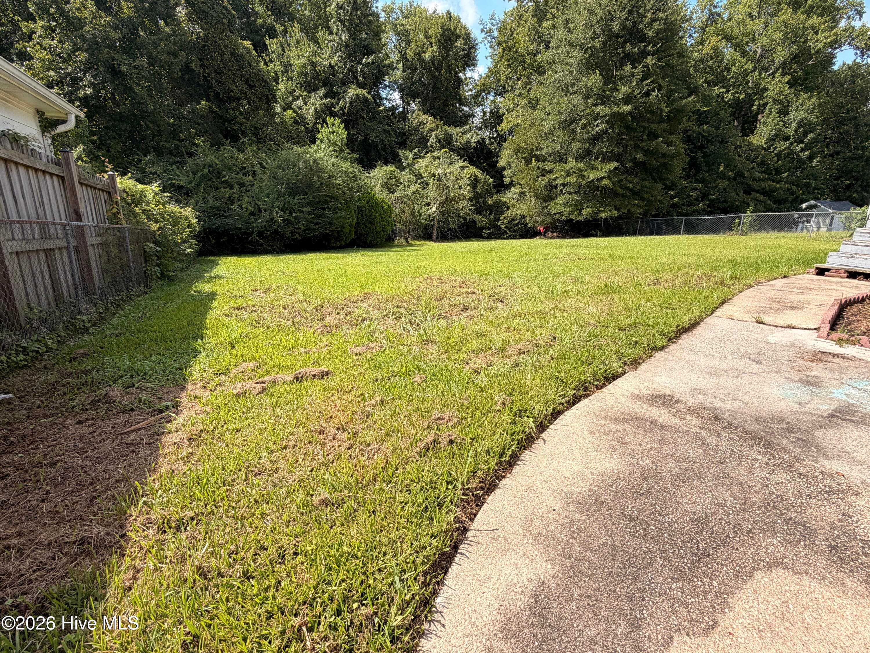 Single Family Residence at 113 Bosco Drive, Jacksonville, NC 28540, photo 32 of 35