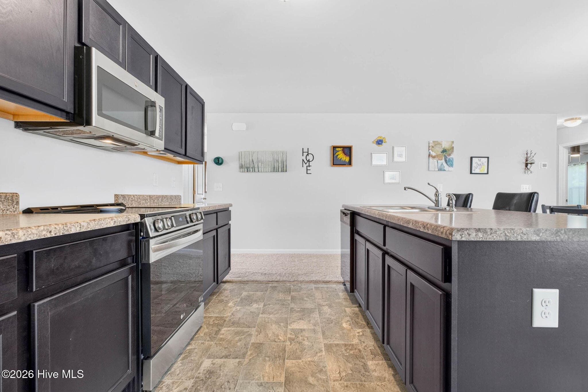 Single Family Residence at 1730 E Coronado Avenue SE, Bolivia, NC 28422, photo 16 of 37
