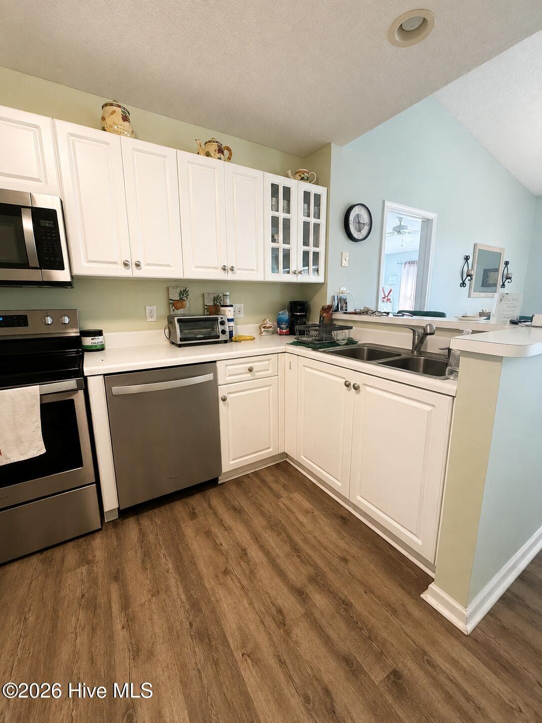 Condominium at 4146 Breezewood Drive Apt 202, Wilmington, NC 28412, photo 8 of 18