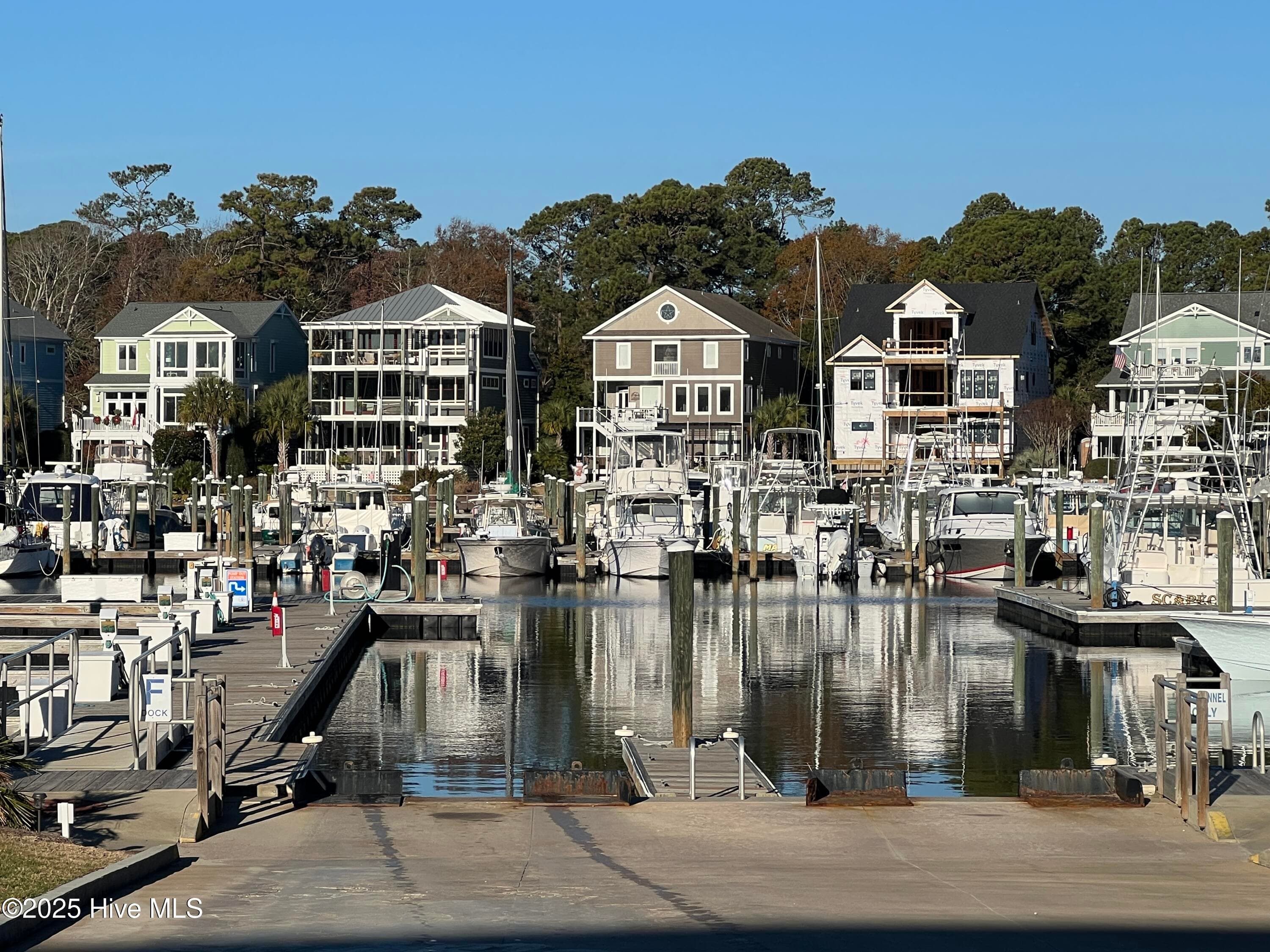 Dry Stack at 2571 St James Drive SE C 77, Southport, NC 28461, photo 5 of 6