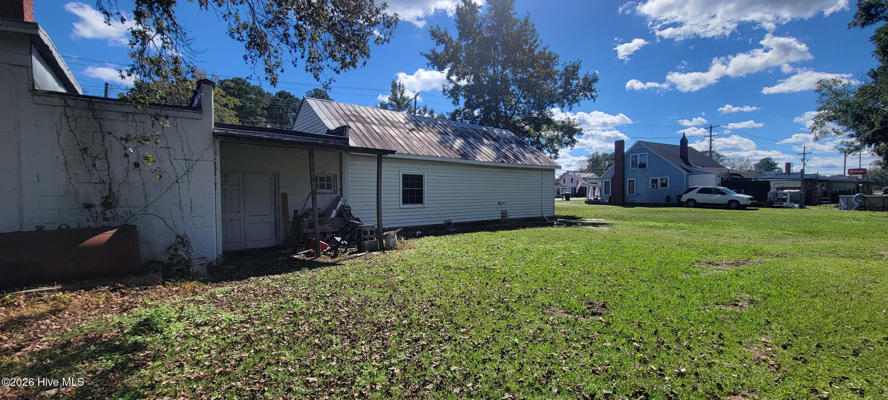 LOT AREA BEHIND BUILDING - 3422 Us 17 Highway S, Chocowinity, NC 27817