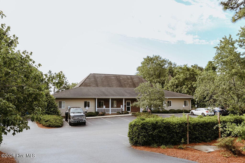1295 Old Us 1 Highway, Southern Pines, NC 28387