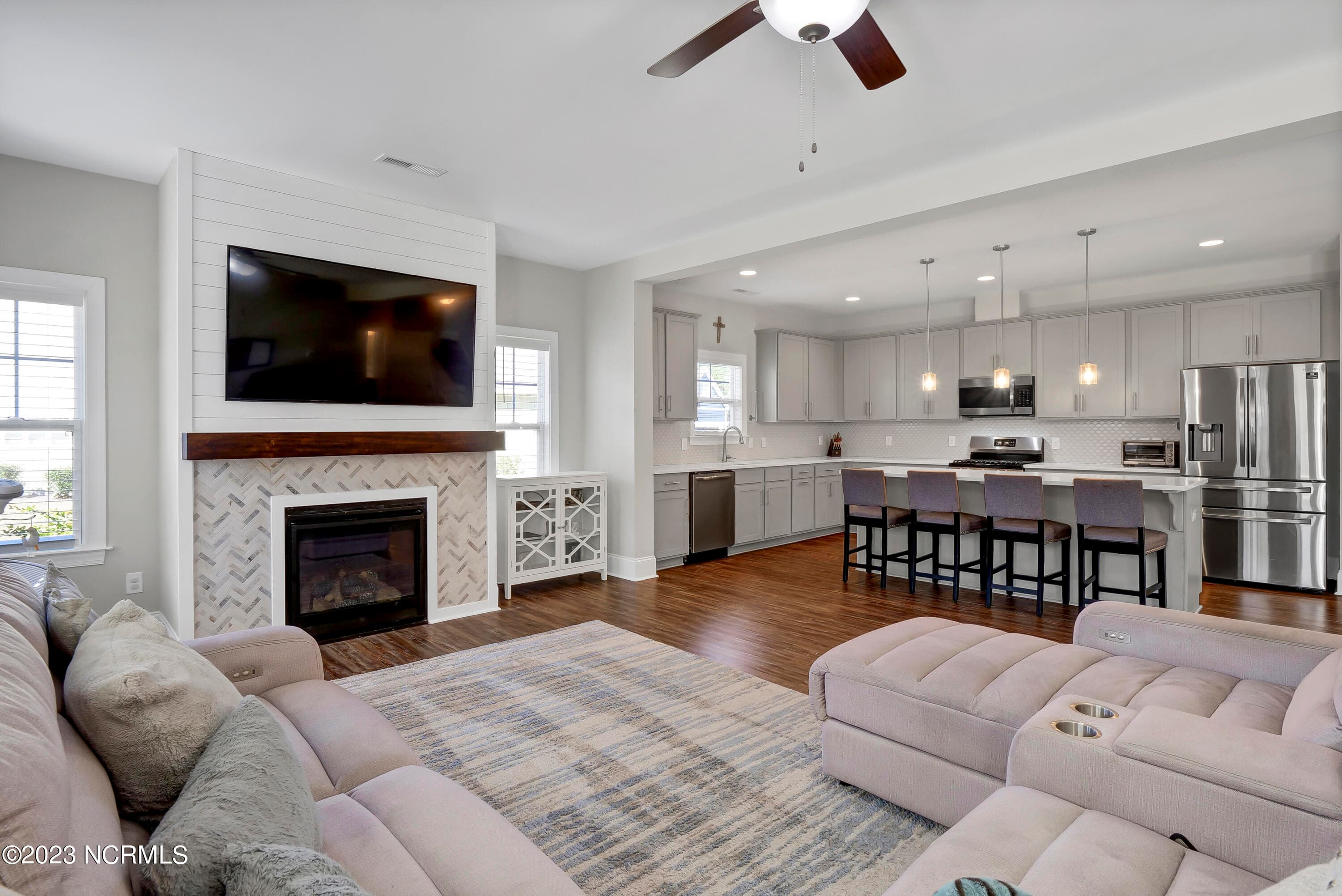 Single Family Residence at 413 Canter Crest Road, Hampstead, NC 28443, photo 24 of 106