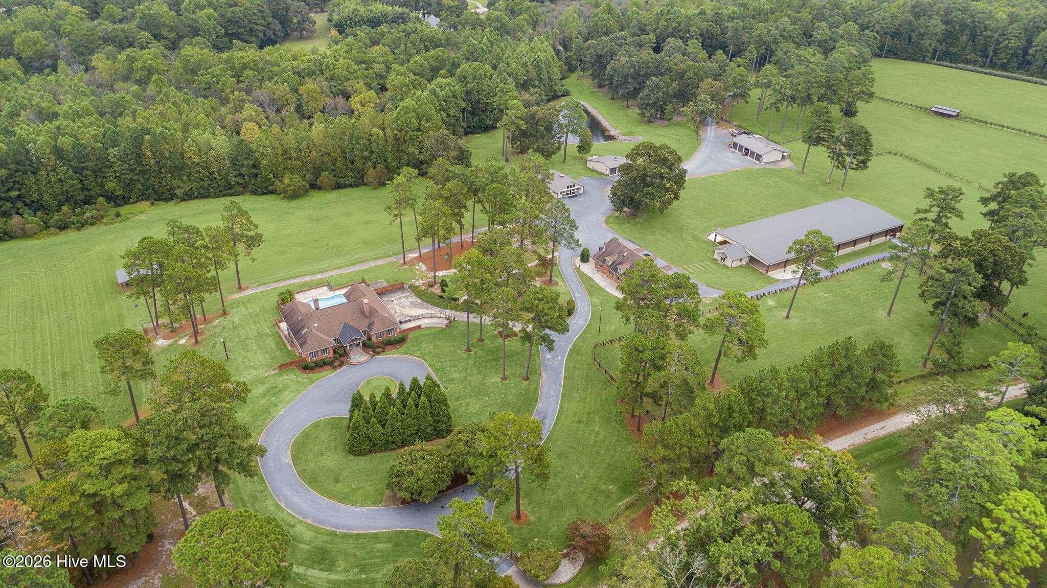 Single Family Residence at 509 Cross Country Lane, Southern Pines, NC 28387, photo 2 of 143