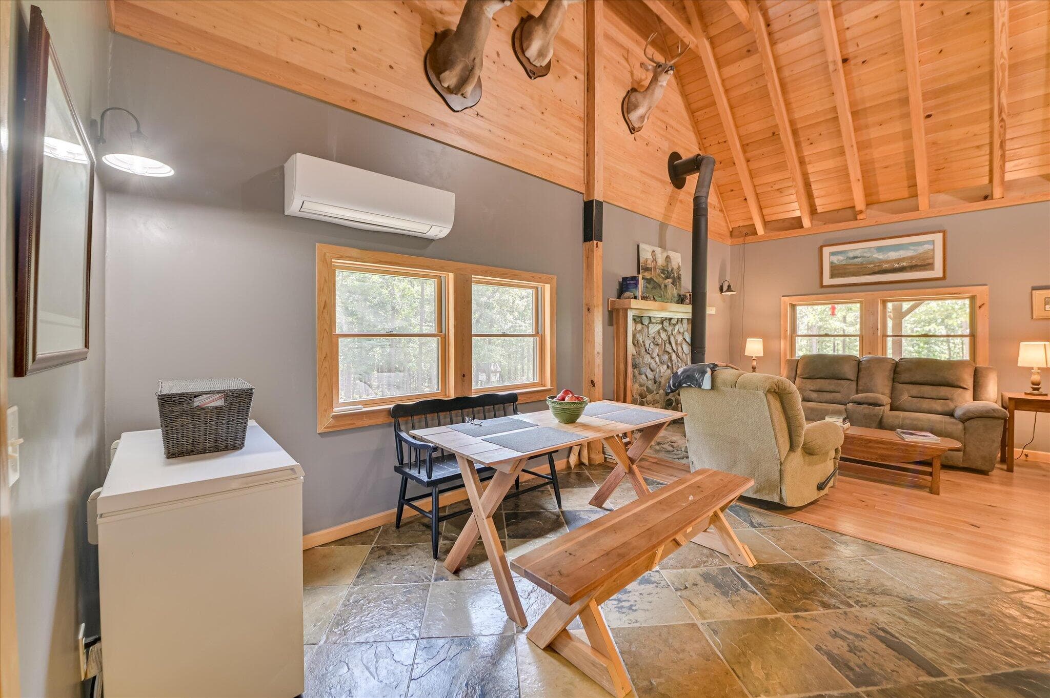 Single Family Residence at 196 Brodie Hall Road, Wagener, SC 29164, photo 14 of 42