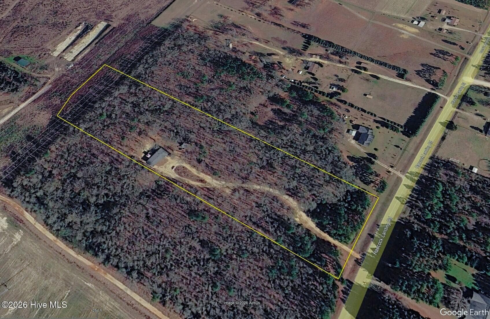 Manufactured Home at 397 Hancock Landing Road, Waynesboro, GA 30830, photo 2 of 48