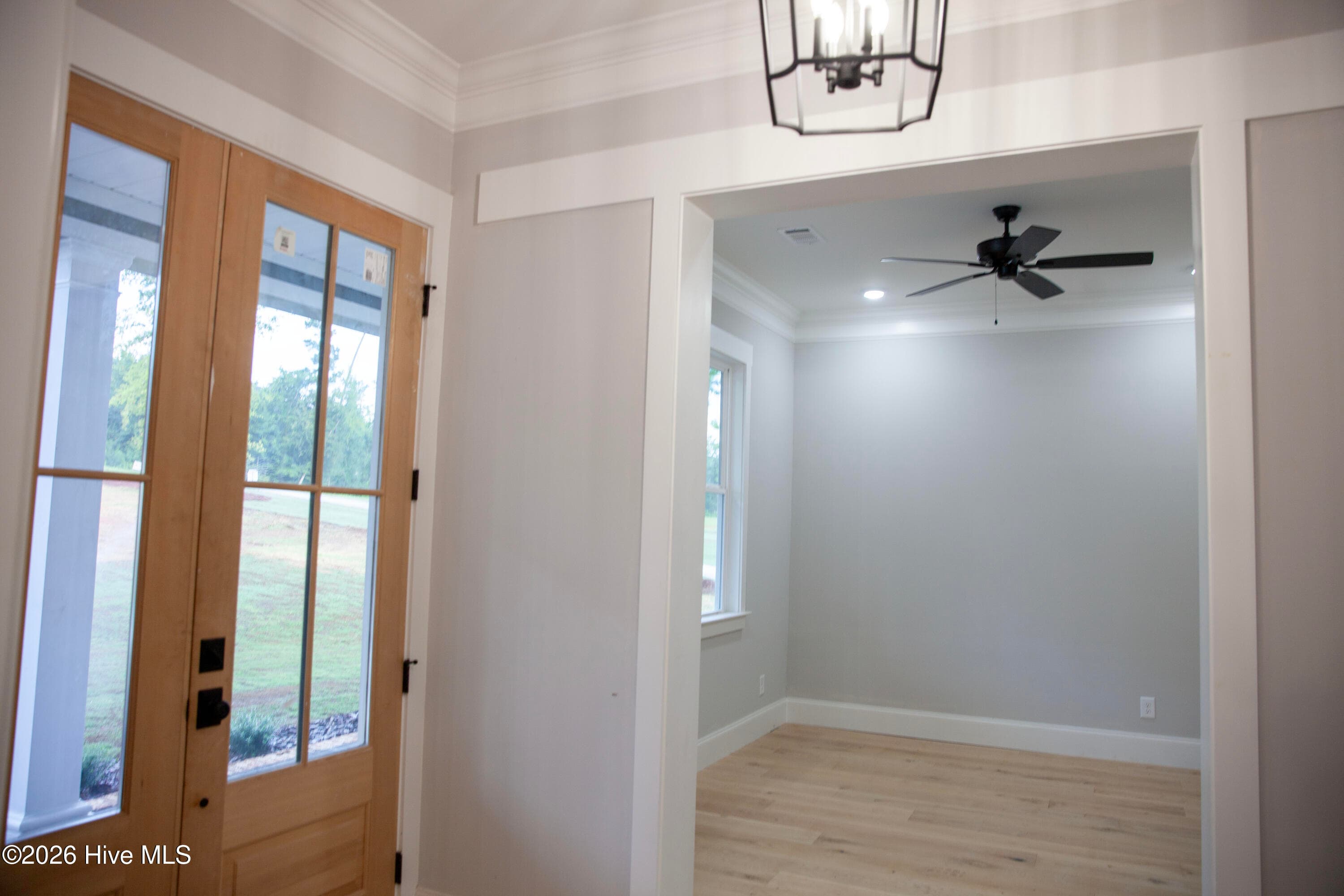 Single Family Residence at 970 Fairbourne Drive, Grovetown, GA 30813, photo 6 of 16