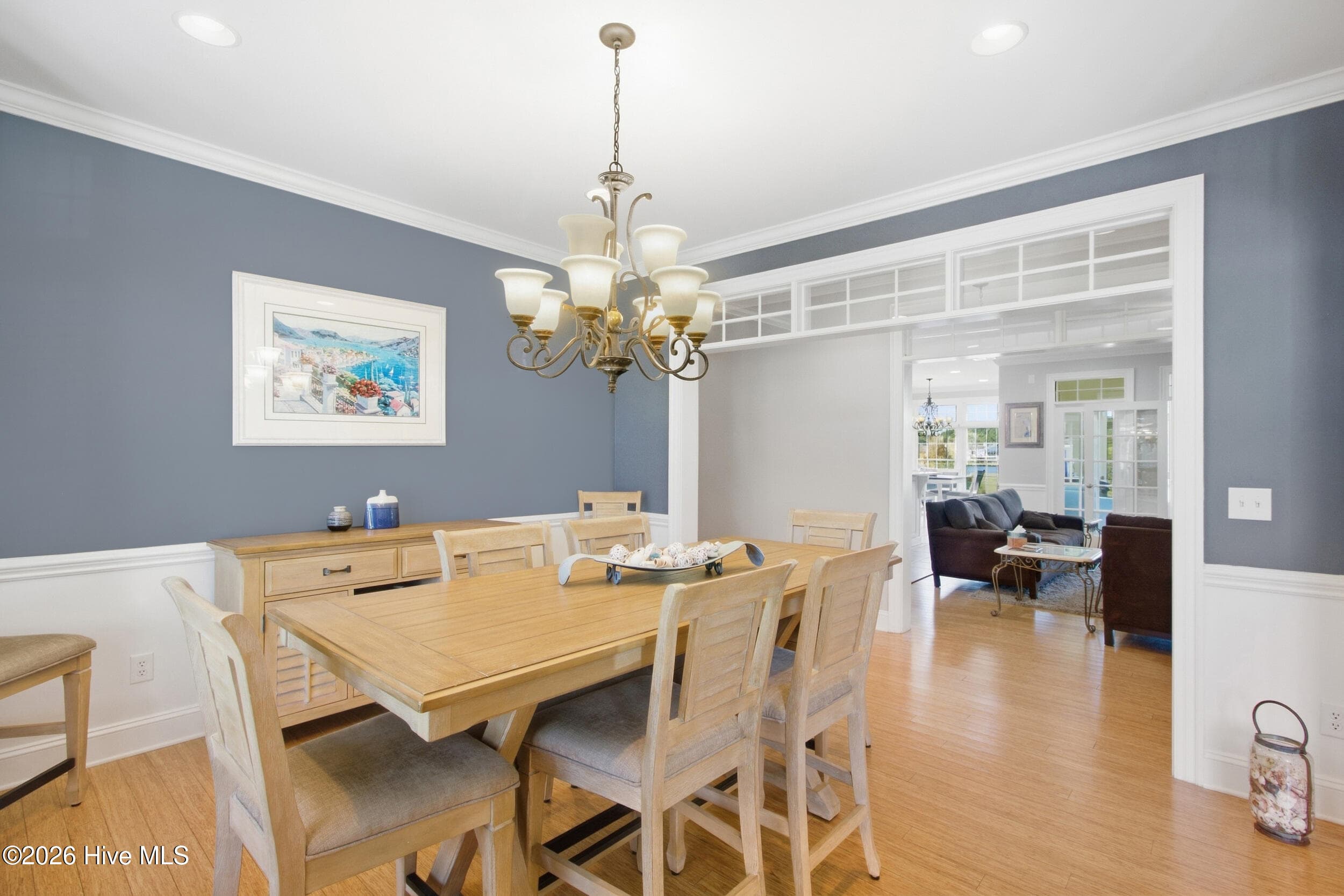 Dining - 1012 Pelican Drive, New Bern, NC 28560