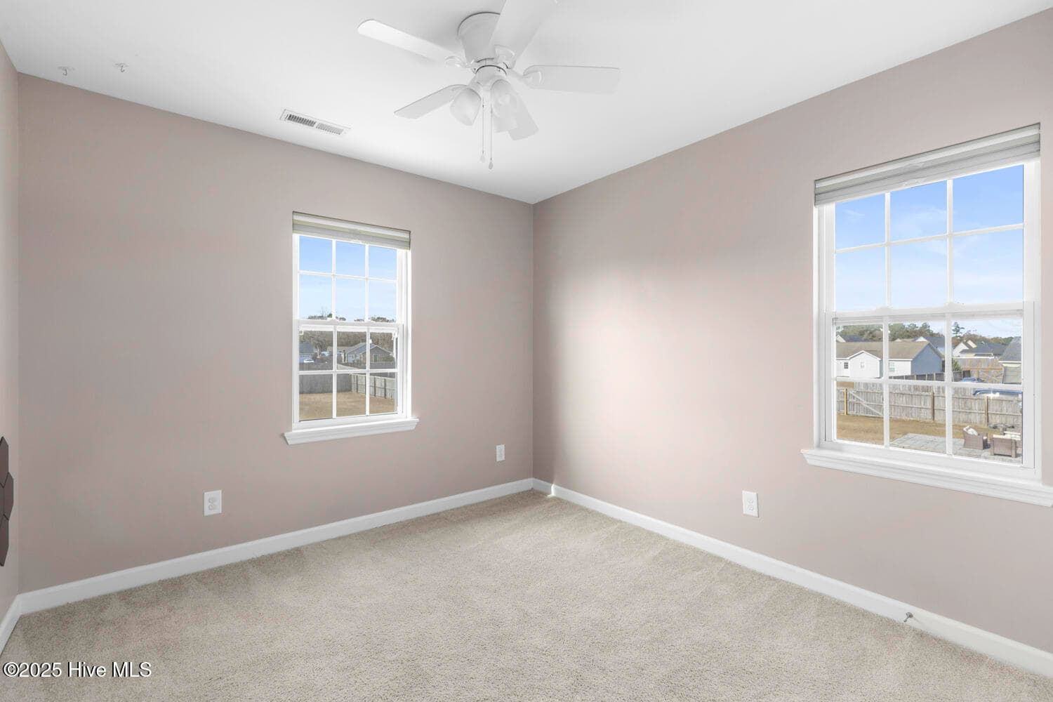 Single Family Residence at 405 Duncan Drive S, Richlands, NC 28574, photo 19 of 34