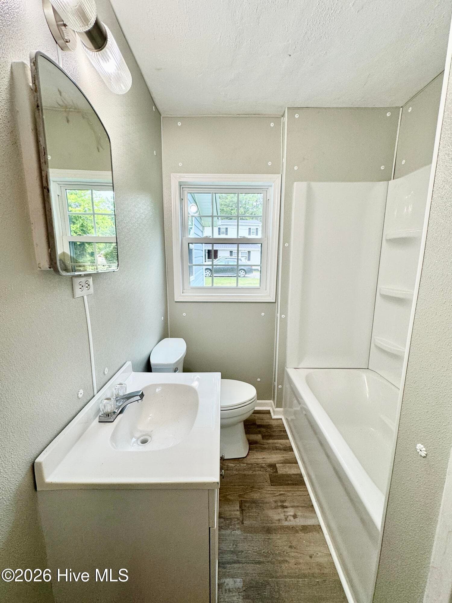 Single Family Residence at 2 Fewell Avenue, Weldon, NC 27890, photo 14 of 18